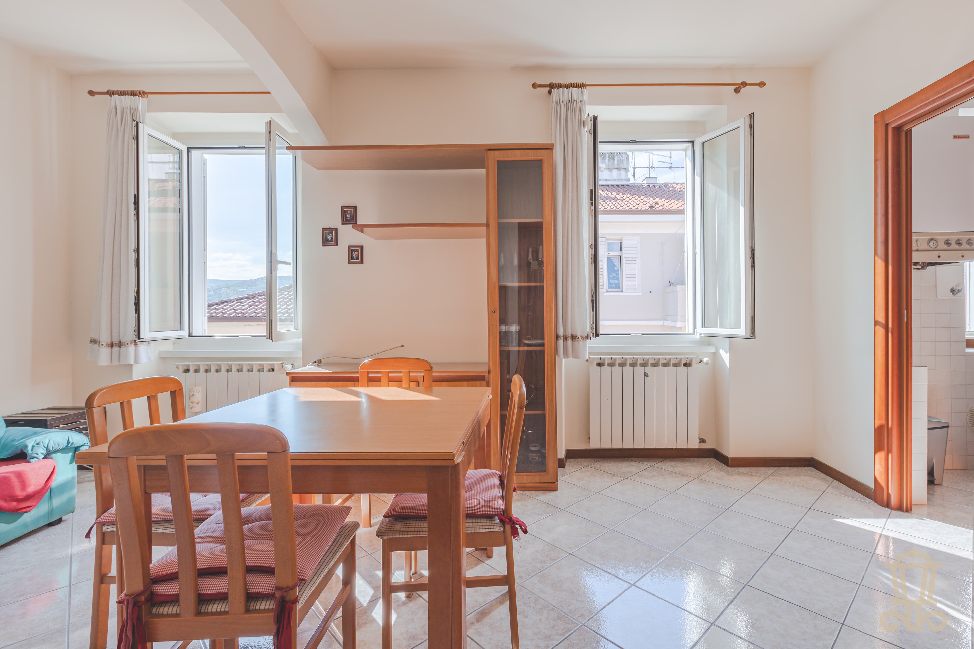 Immagine 1 | Trilocale con possibilità di posto auto - La Rue Immobiliare