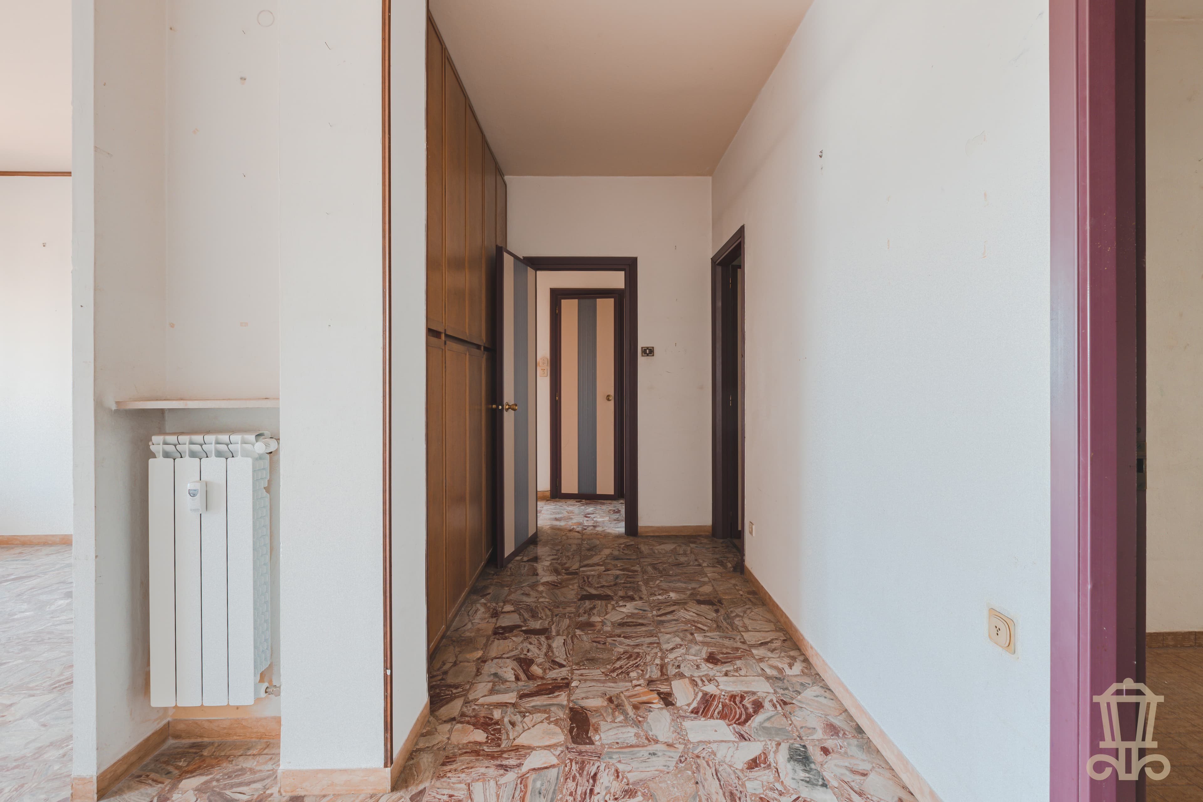 Immagine 8 | Luminoso quadrilocale con terrazzo e vista mare - La Rue Immobiliare