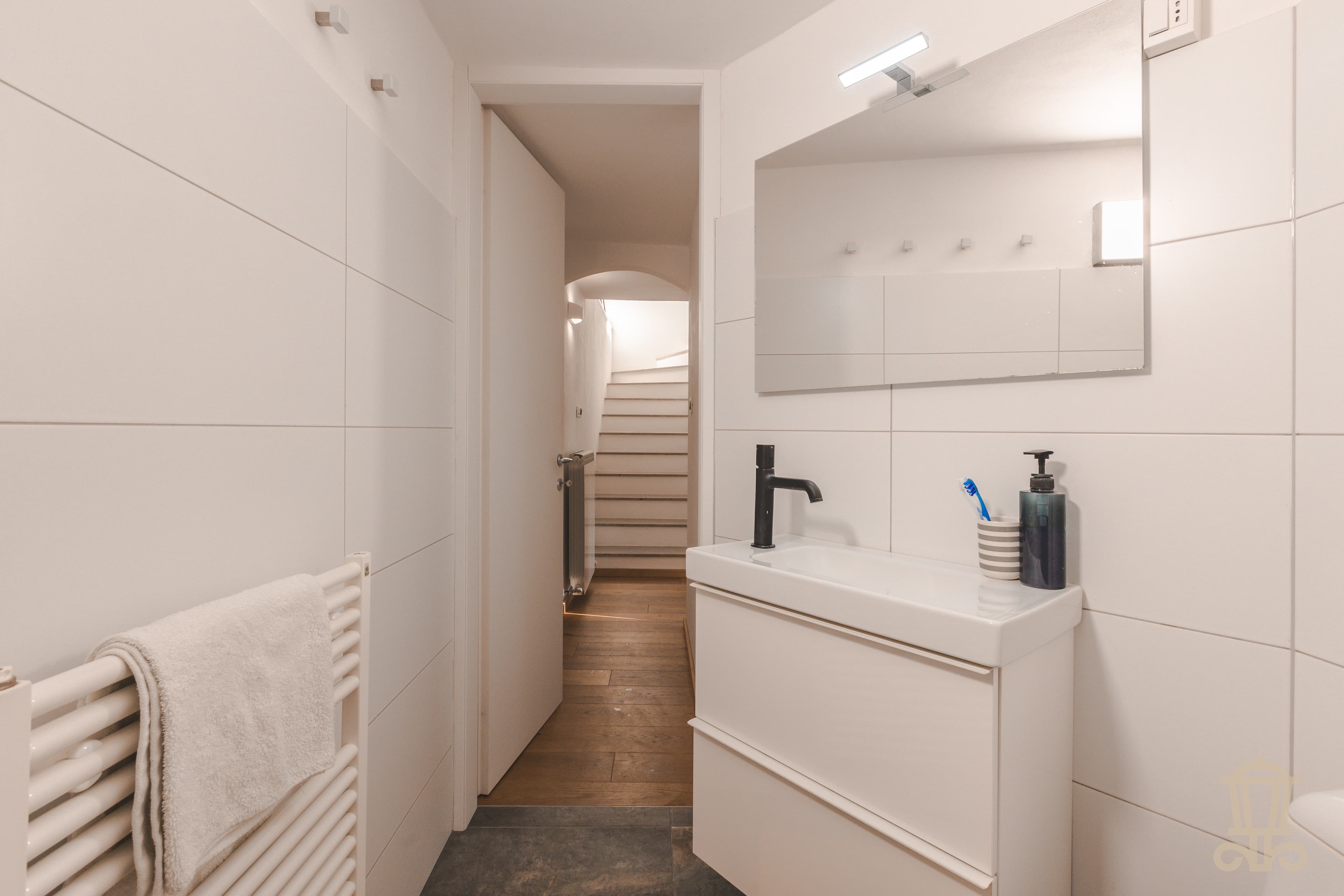 Immagine 15 | Splendida casa indipendente ristrutturata - La Rue Immobiliare