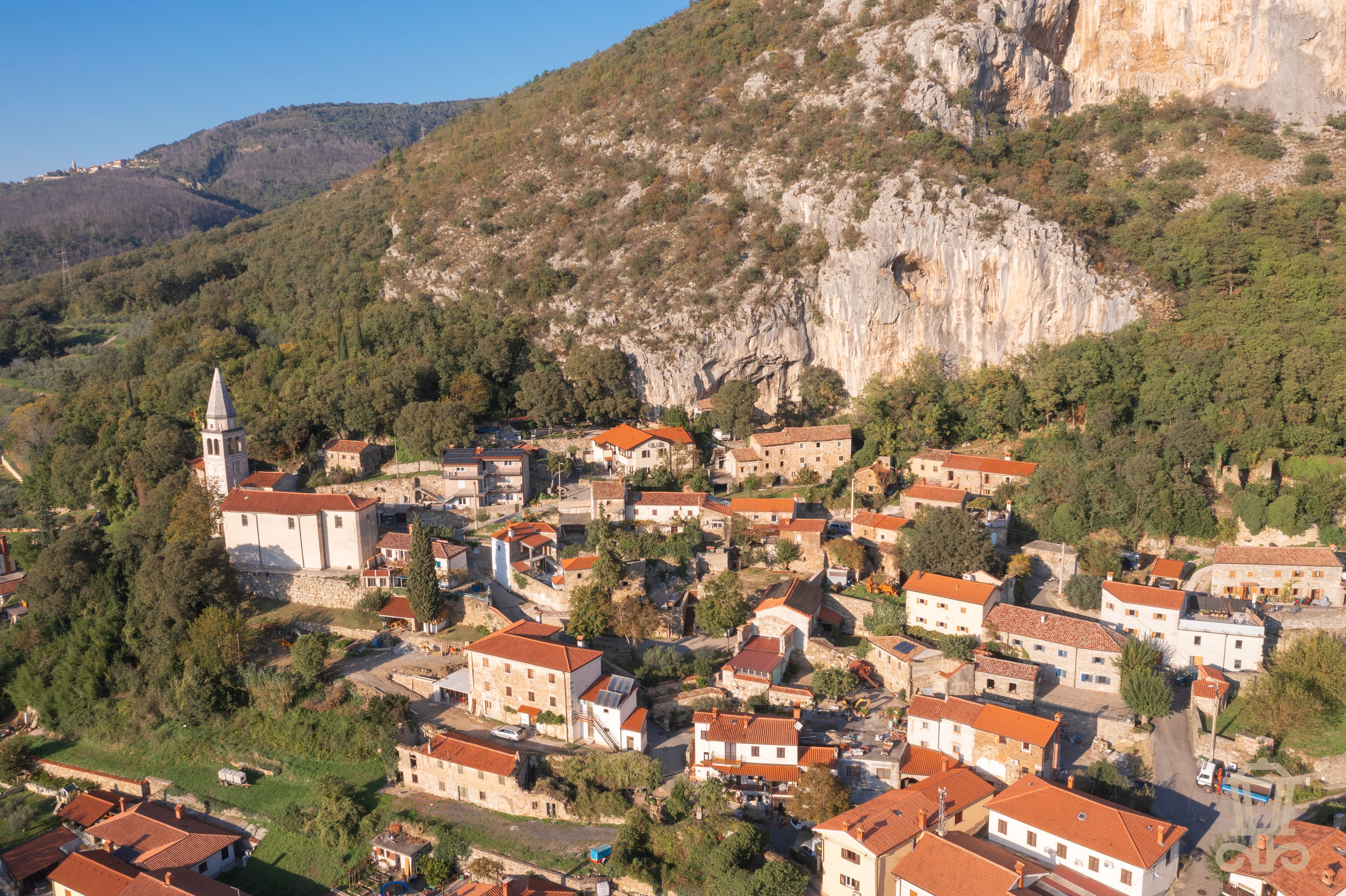 Immagine 33 | Splendida casa indipendente ristrutturata - La Rue Immobiliare