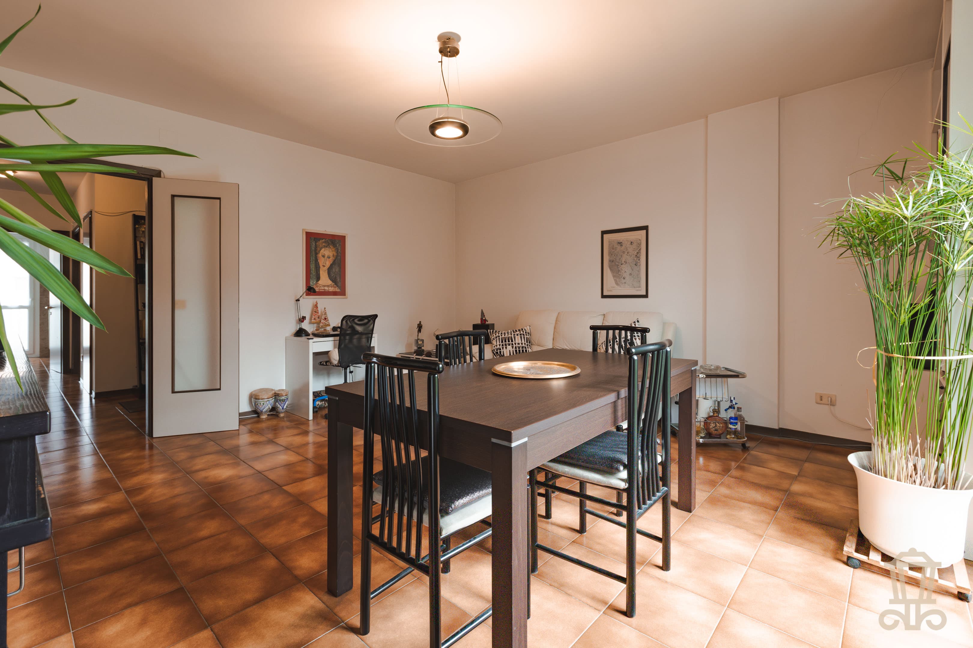 Immagine 4 | Trilocale con cantina e posto auto coperto di proprietà - La Rue Immobiliare