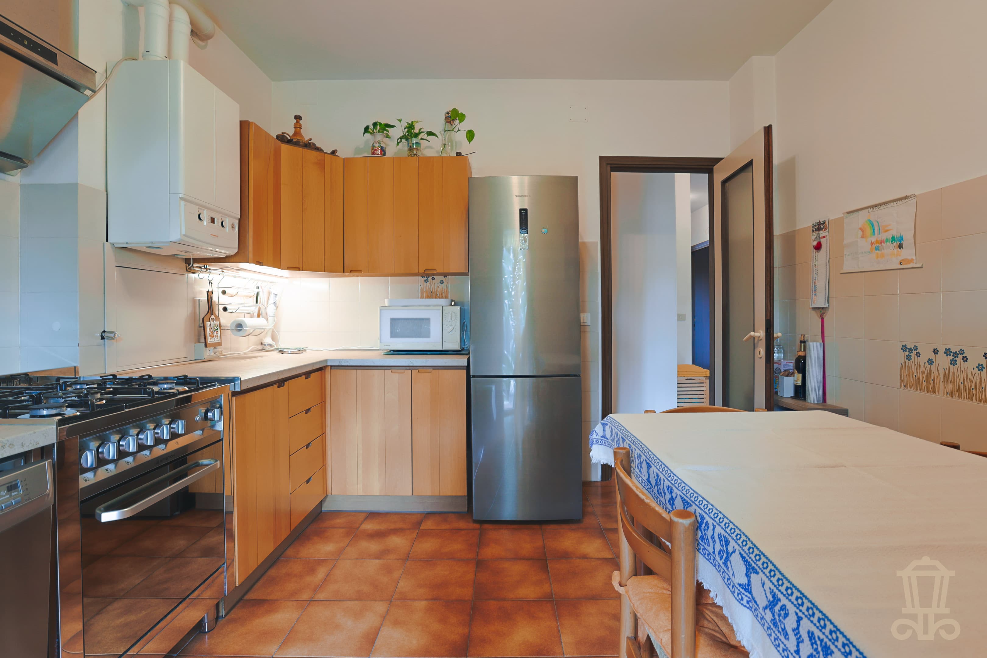 Immagine 7 | Trilocale con cantina e posto auto coperto di proprietà - La Rue Immobiliare