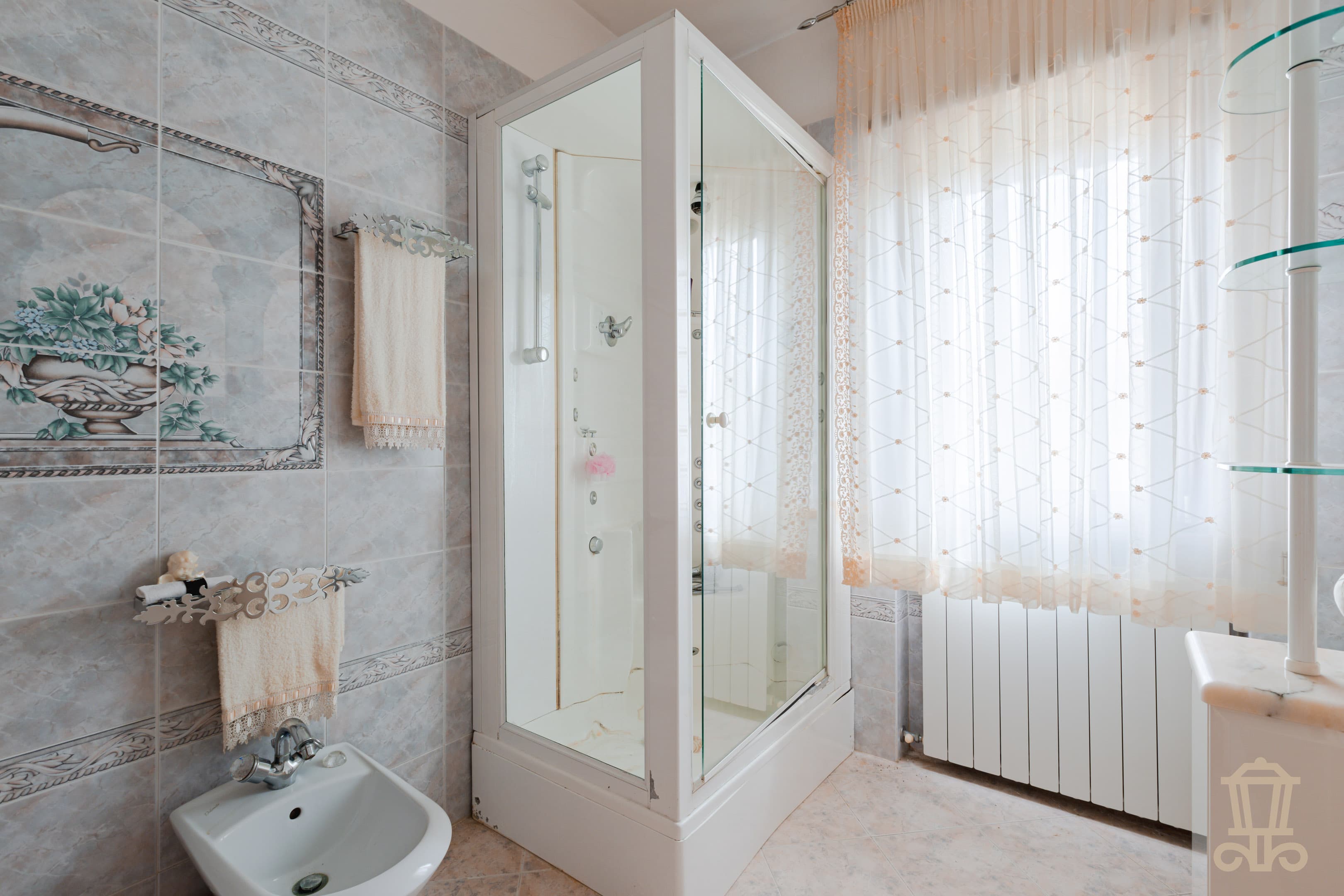 Immagine 16 | Ampia bifamiliare in zona residenziale - La Rue Immobiliare