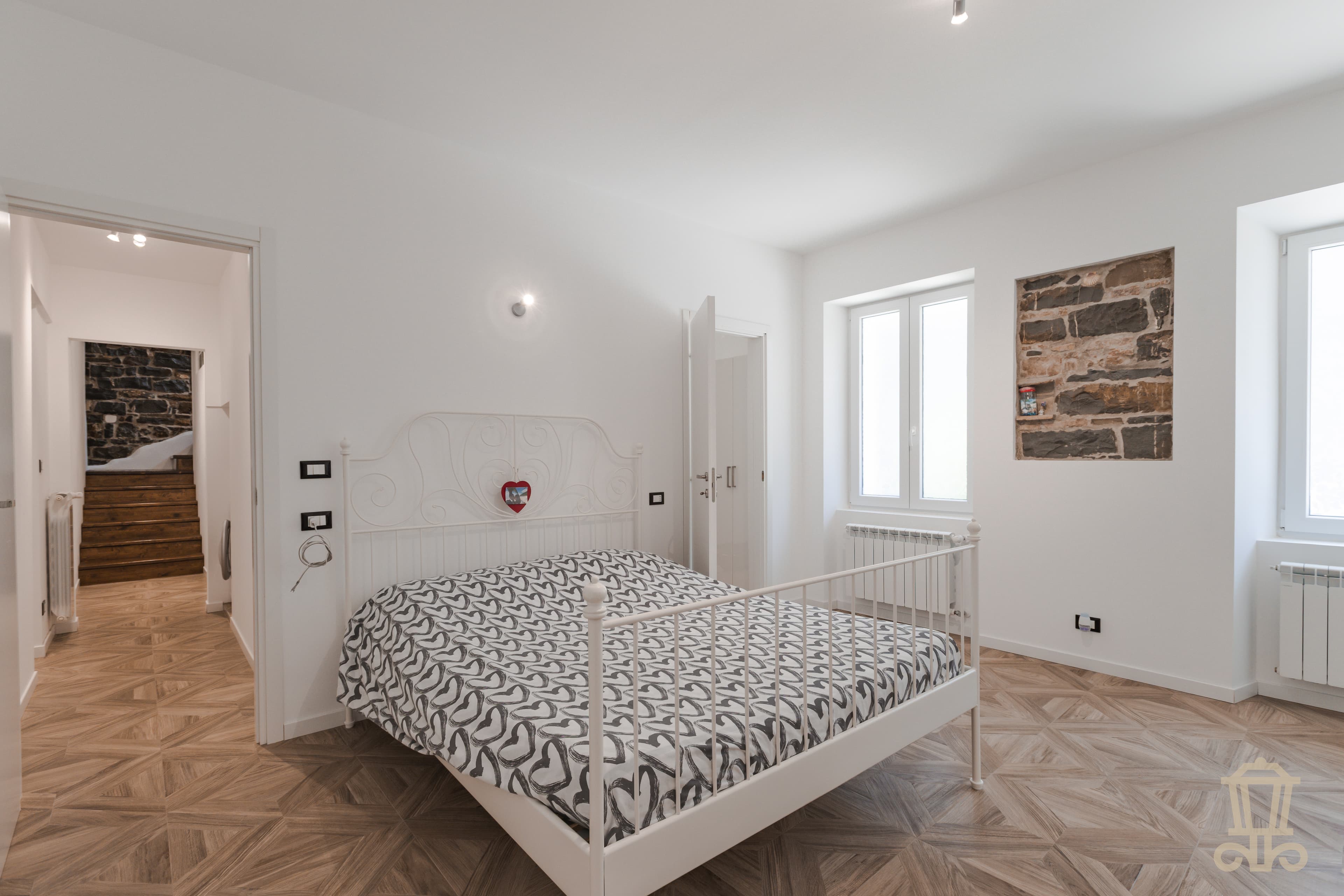 Immagine 17 | Splendida bifamiliare ristrutturata con giardino - La Rue Immobiliare