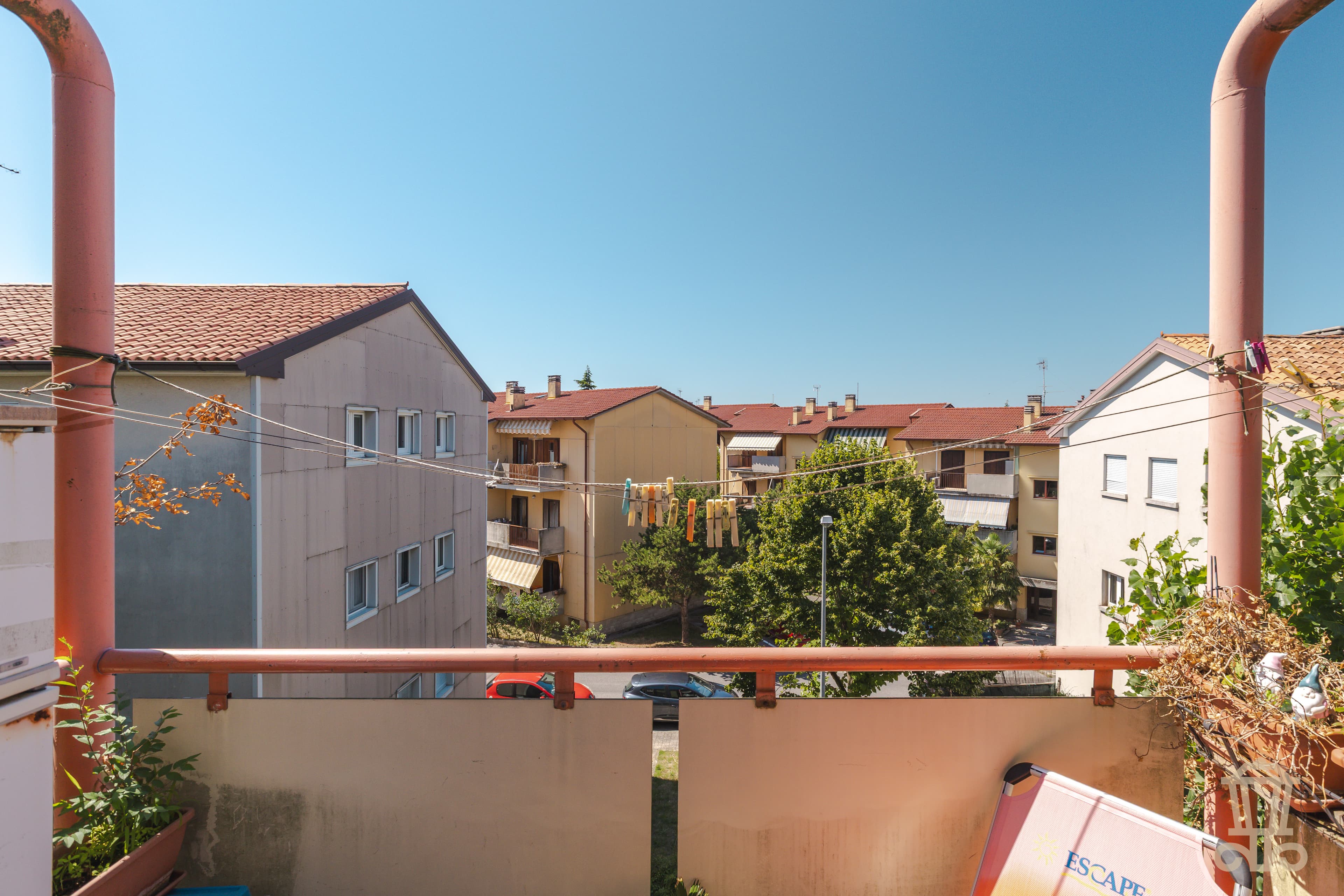 Immagine 7 | Luminoso bilocale con poggiolo e cantina - La Rue Immobiliare