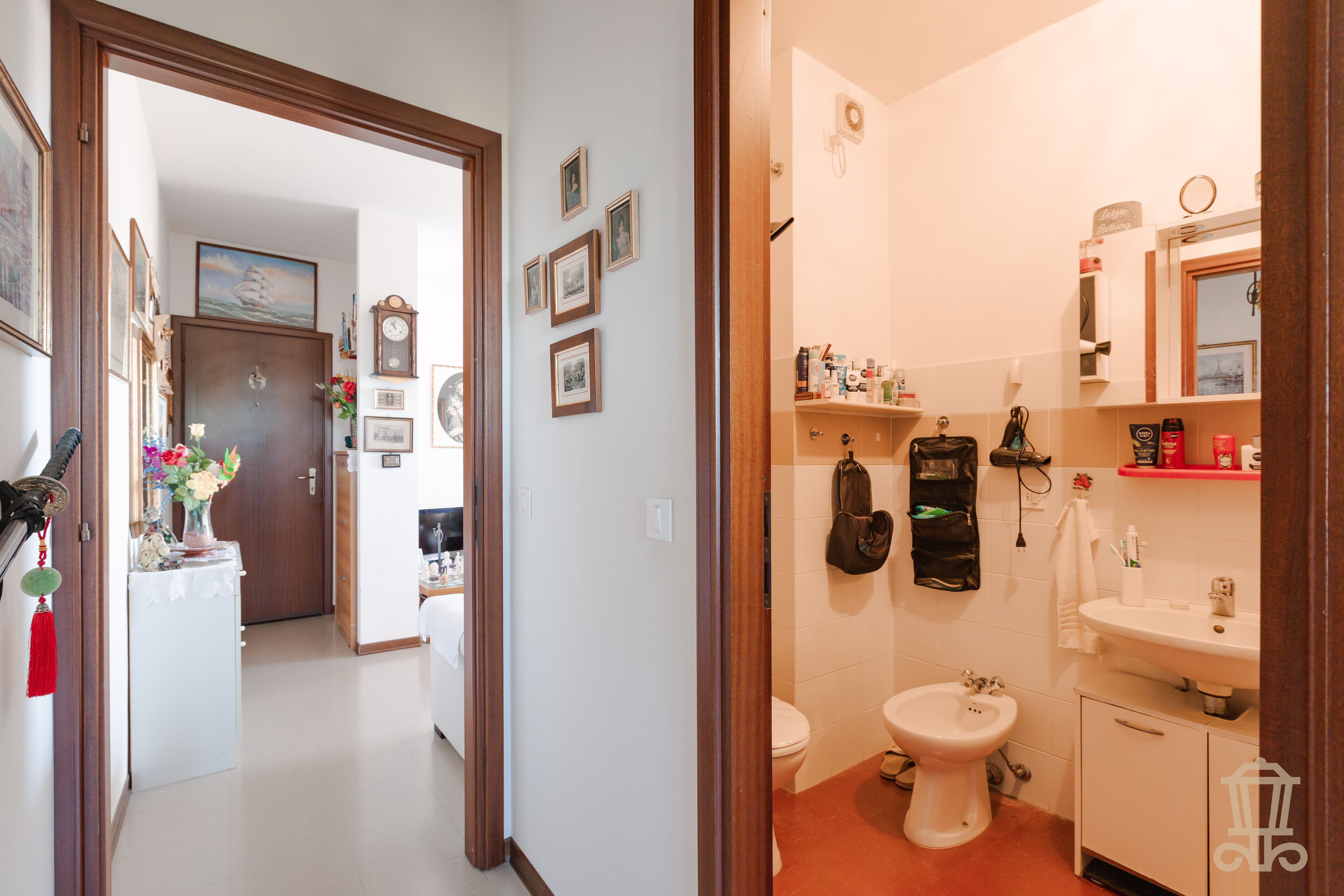 Immagine 9 | Luminoso bilocale con poggiolo e cantina - La Rue Immobiliare