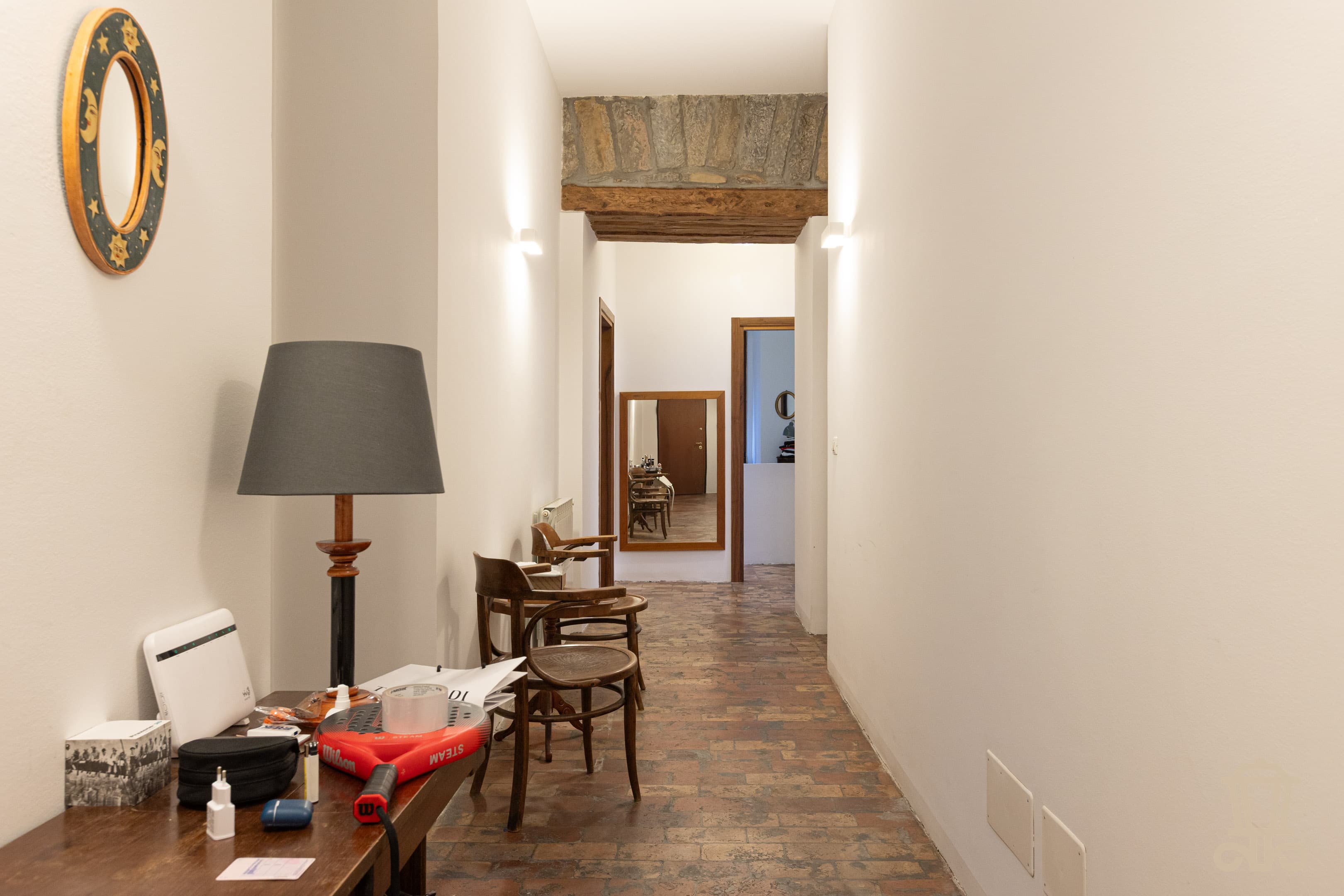 Immagine 6 | Ampio e suggestivo trilocale a due passi dalle Rive - La Rue Immobiliare