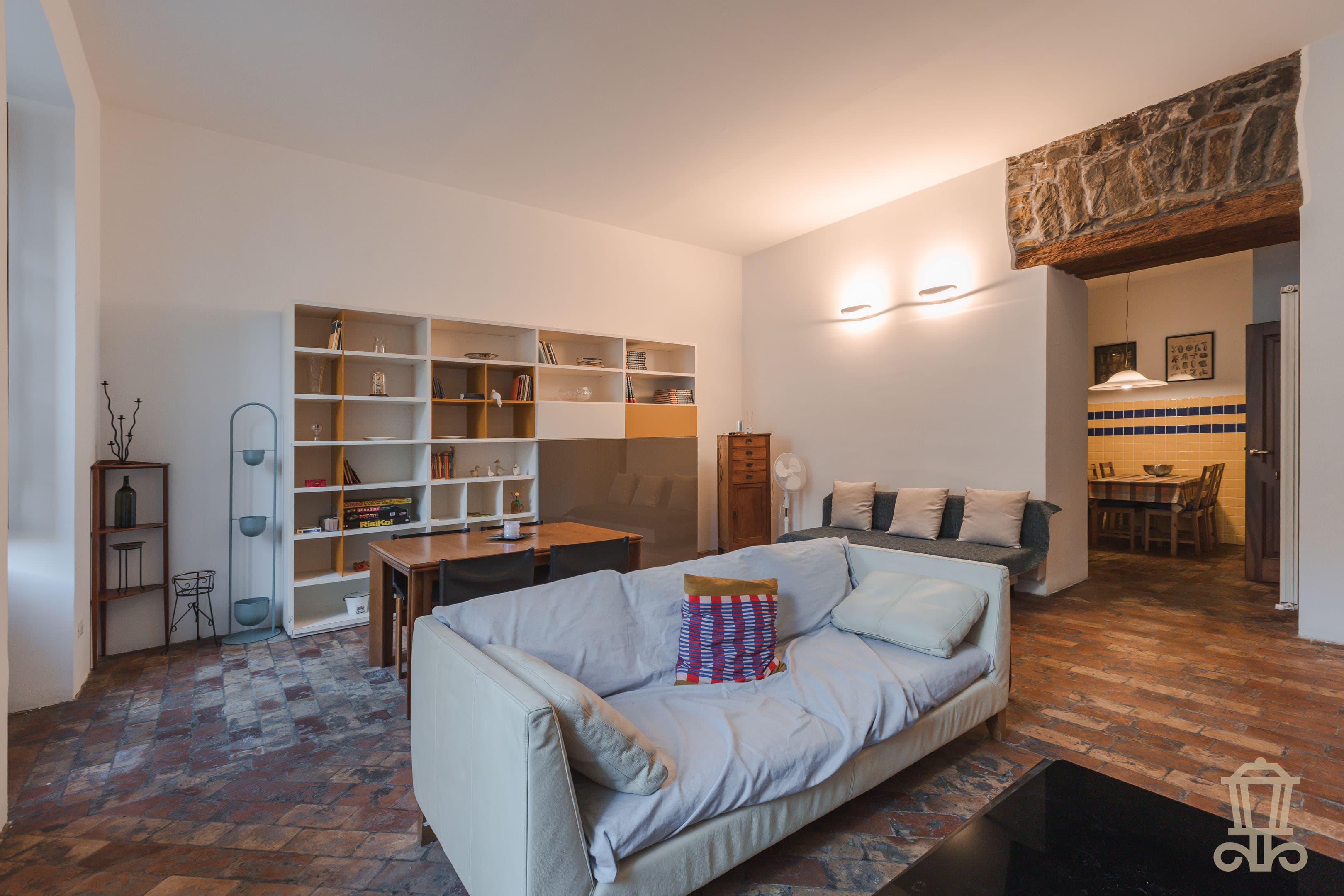 Immagine 8 | Ampio e suggestivo trilocale a due passi dalle Rive - La Rue Immobiliare