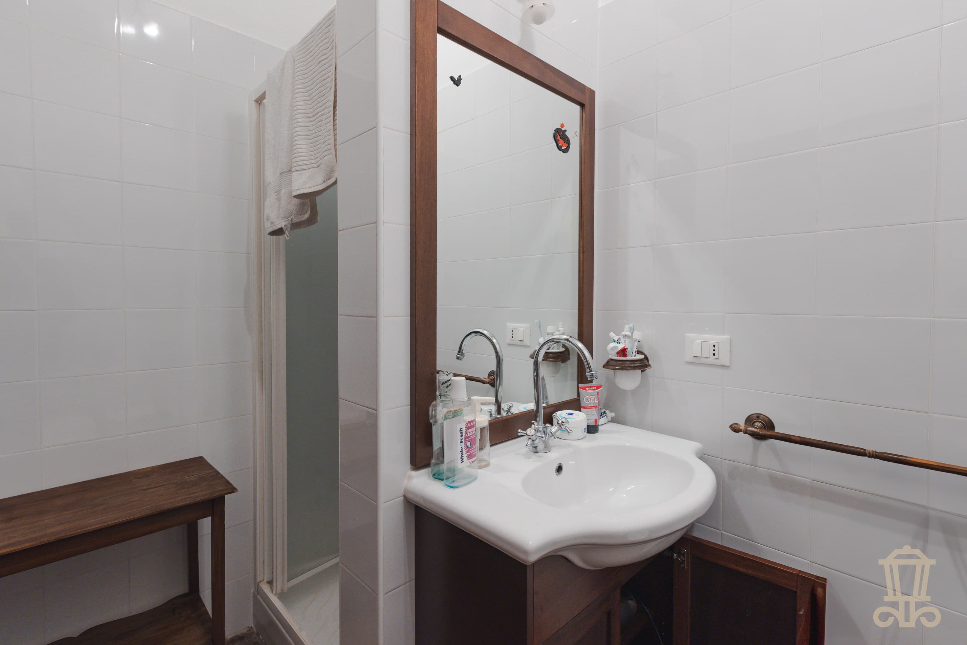 Immagine 16 | Ampio e suggestivo trilocale a due passi dalle Rive - La Rue Immobiliare