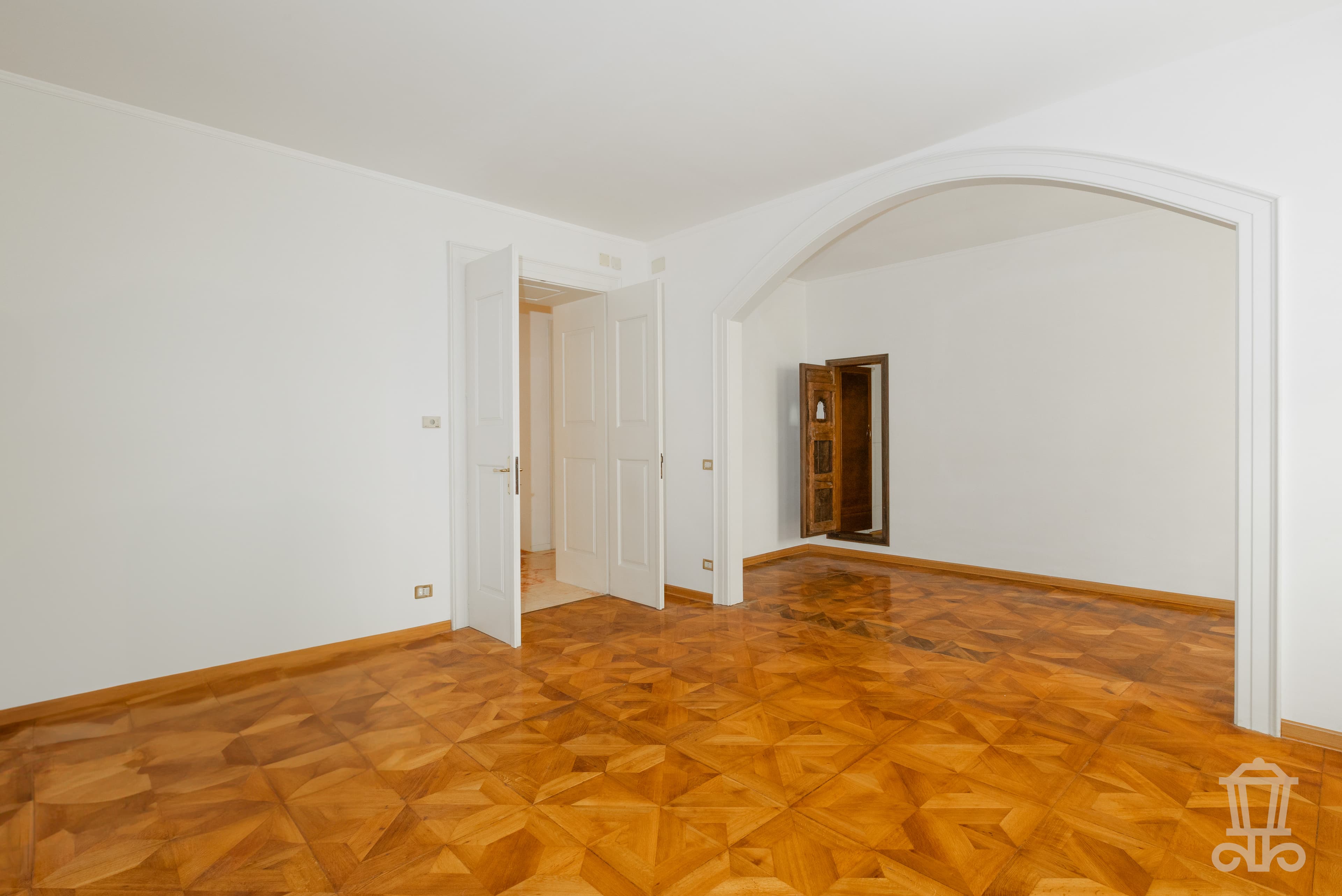 Immagine 10 | Affascinante trilocale in centro - La Rue Immobiliare