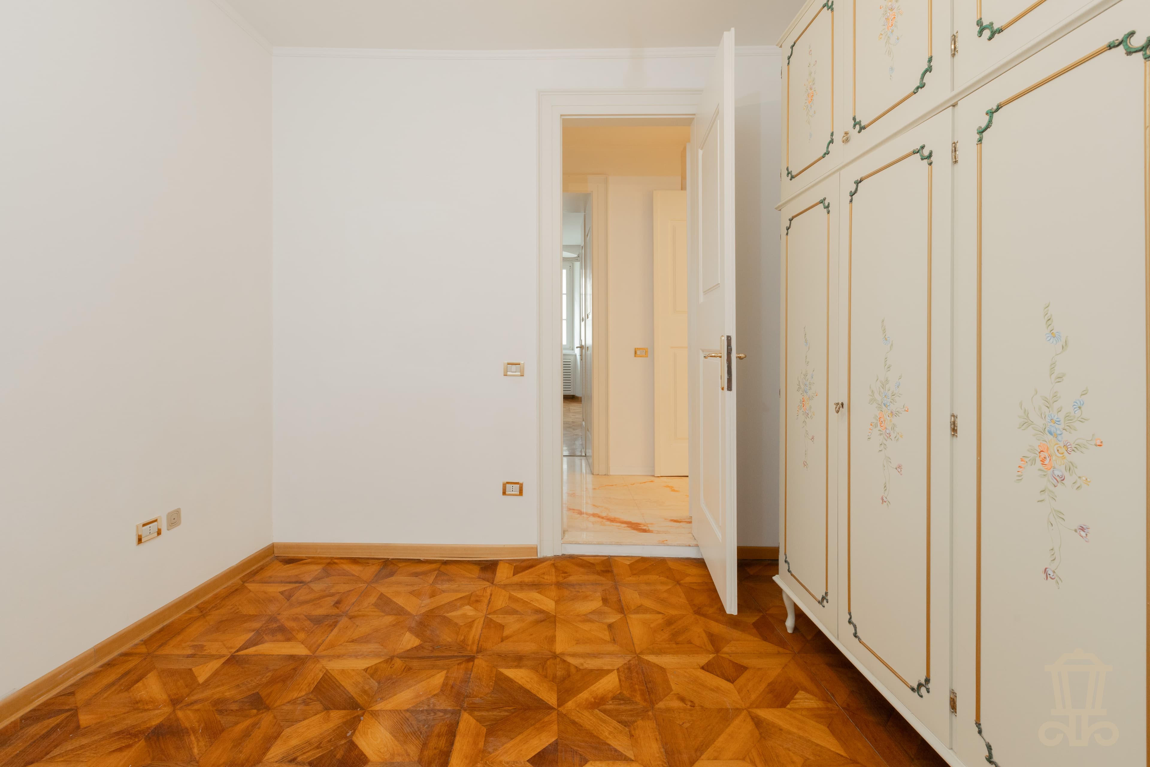 Immagine 17 | Affascinante trilocale in centro - La Rue Immobiliare