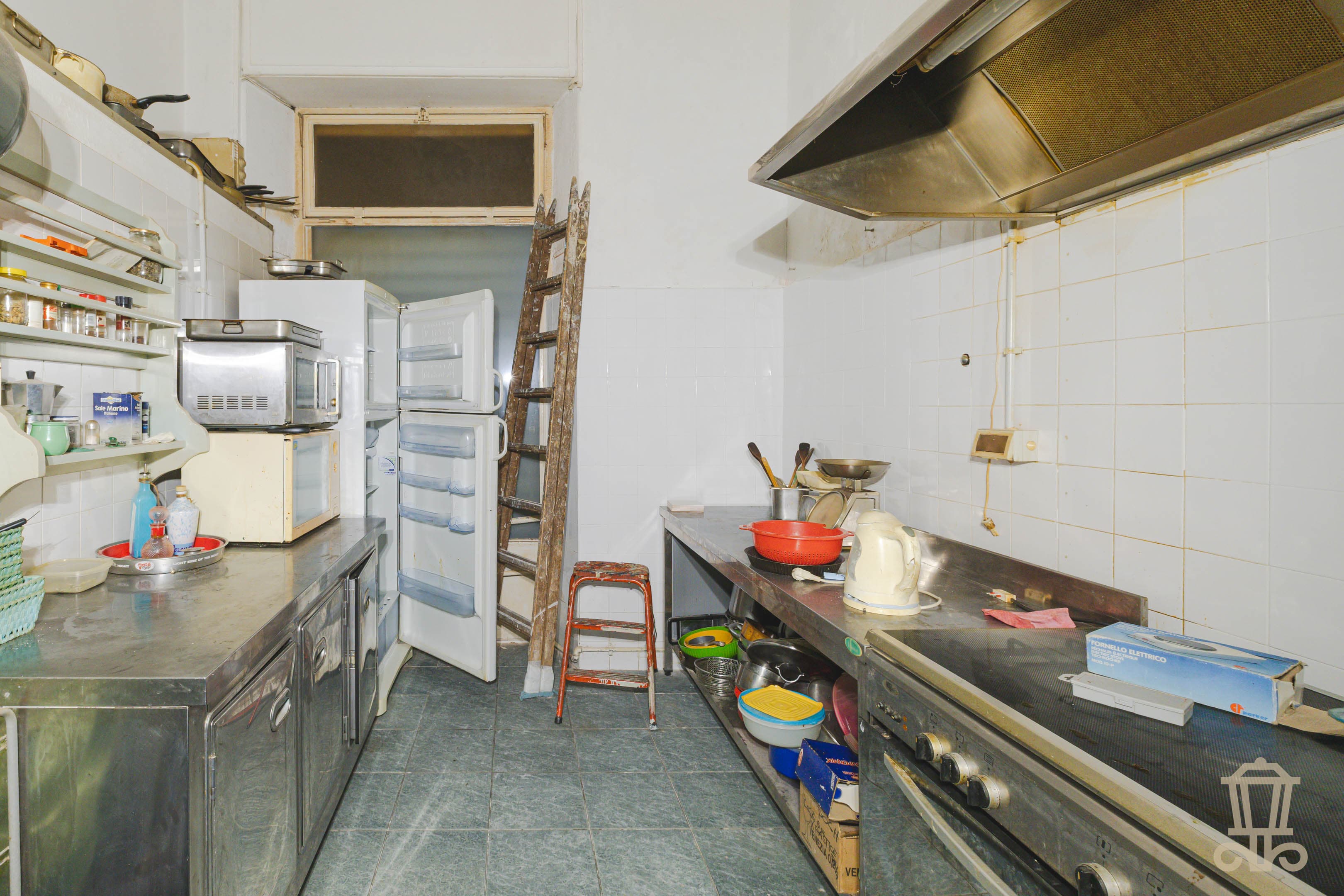 Immagine 10 | Locale commerciale in via dell'Industria - La Rue Immobiliare