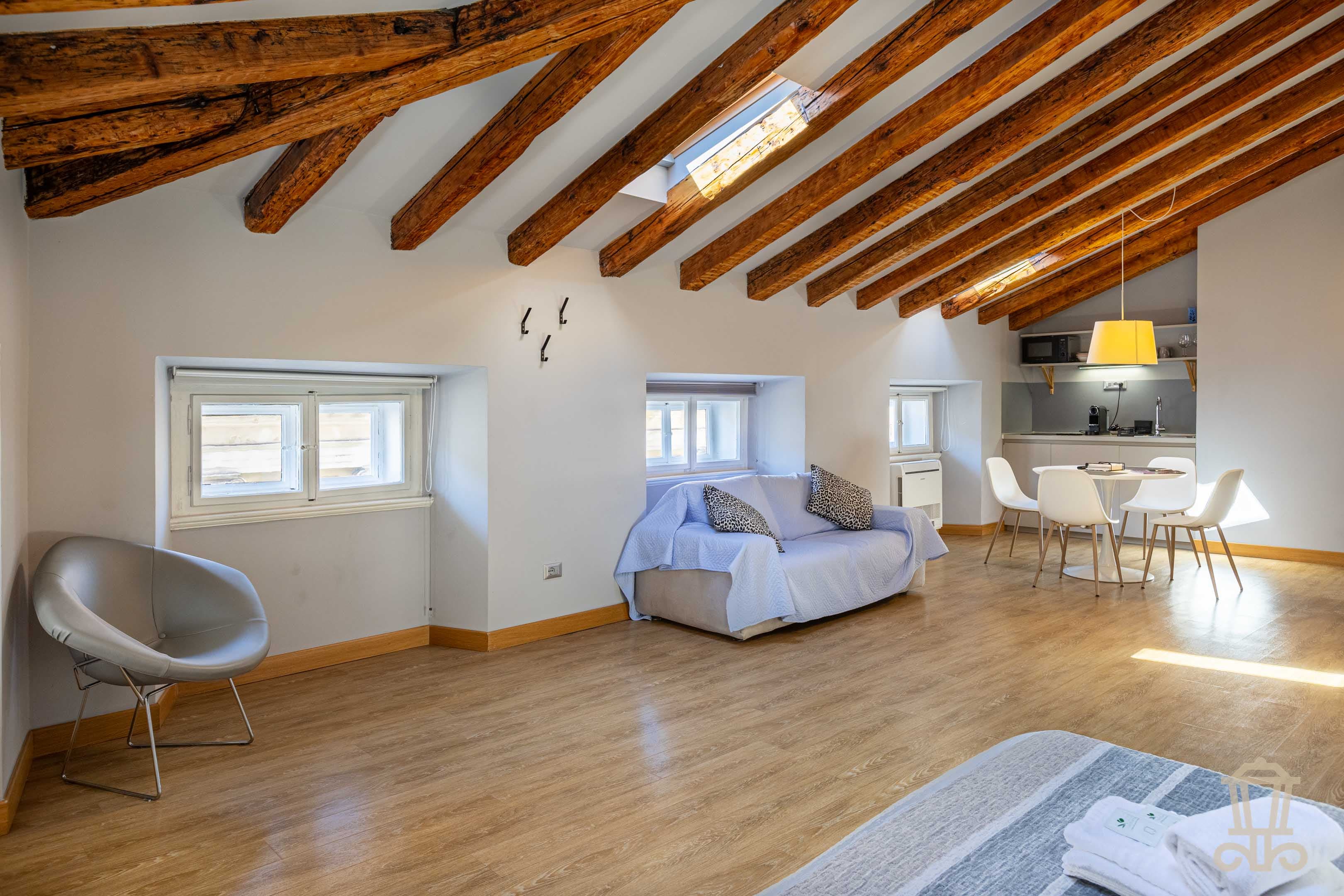 Immagine 6 | Proprietà di pregio con 4 monolocali ristrutturati nel cuore di Trieste - La Rue Immobiliare