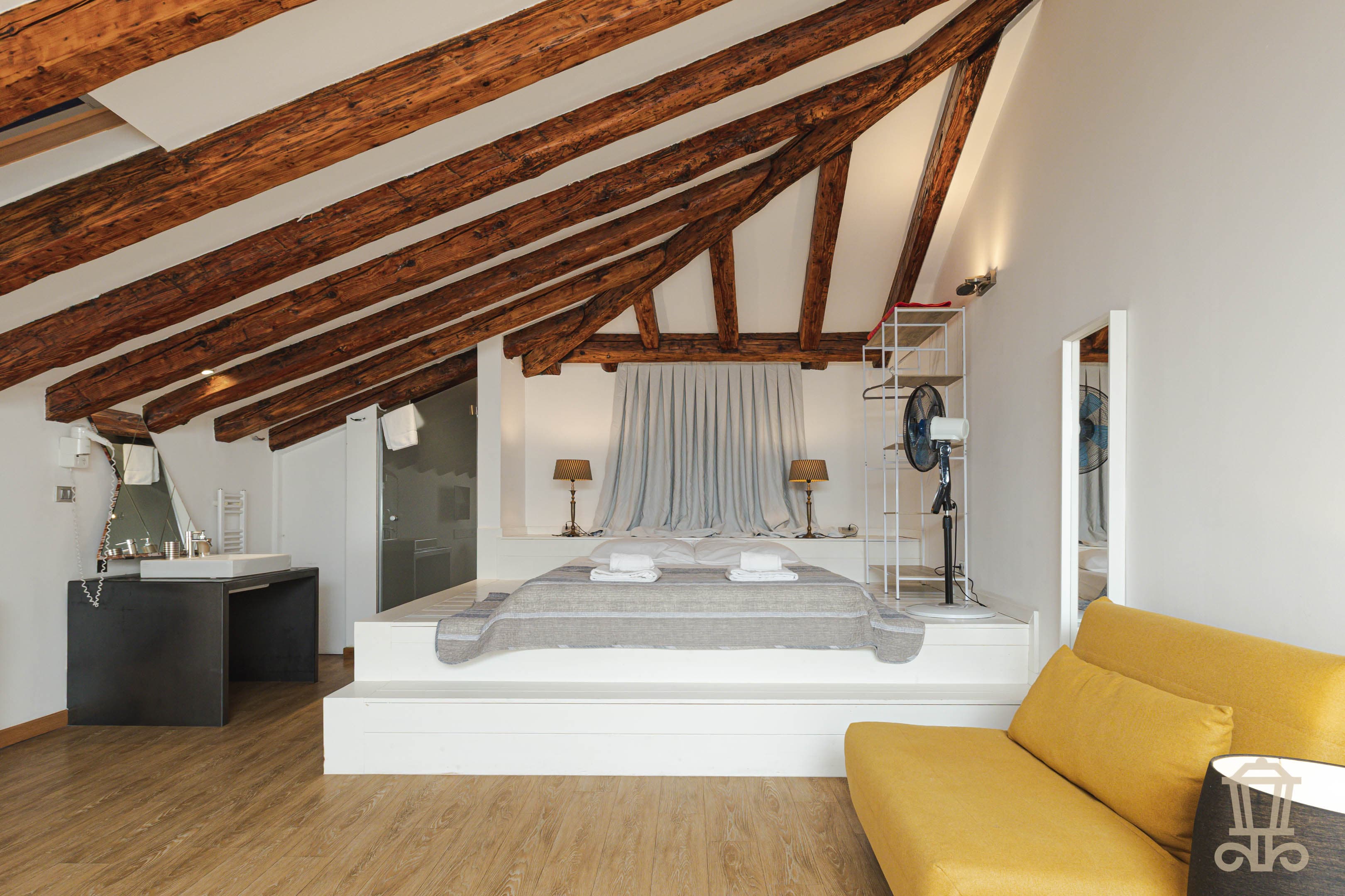 Immagine 19 | Proprietà di pregio con 4 monolocali ristrutturati nel cuore di Trieste - La Rue Immobiliare