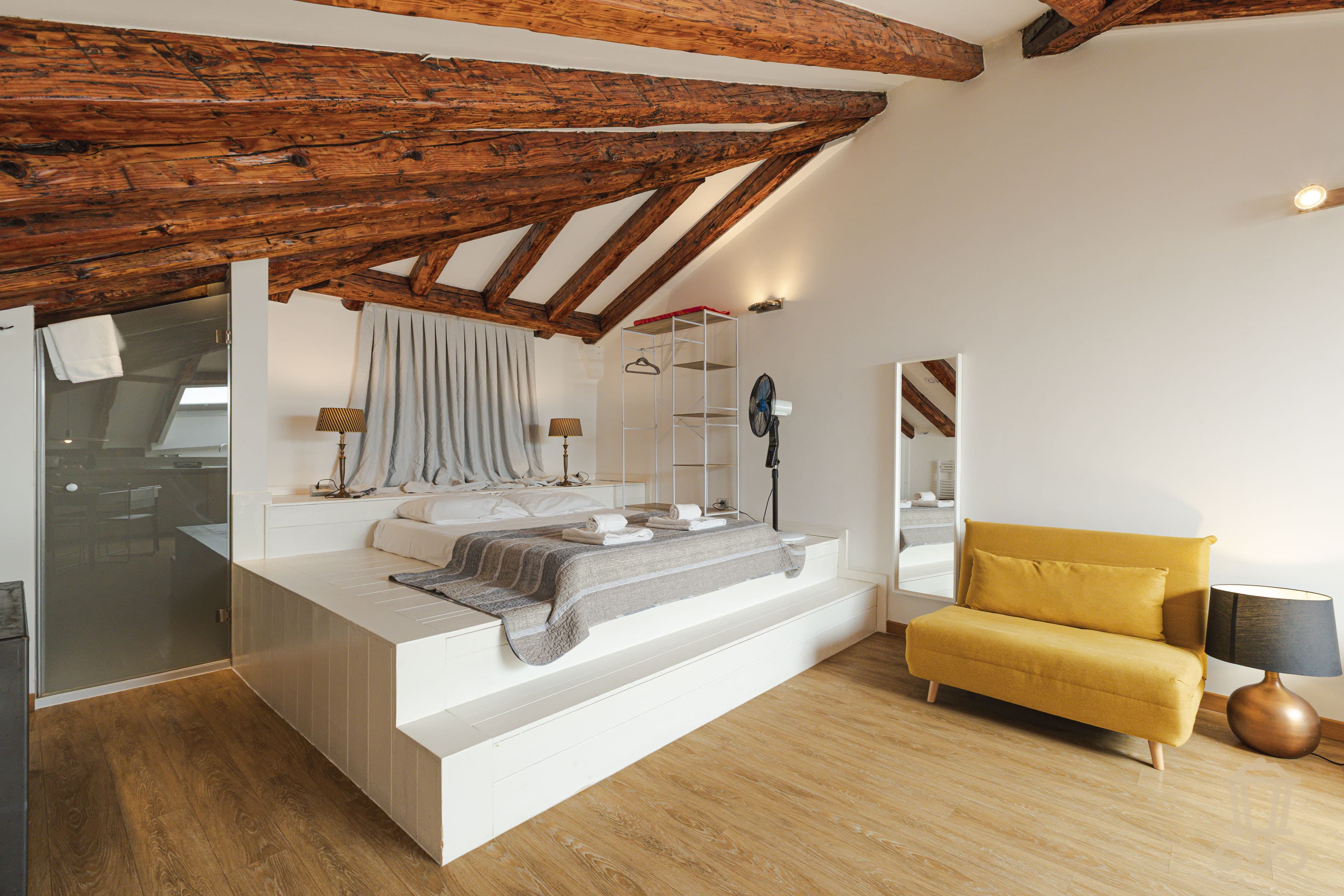 Immagine 20 | Proprietà di pregio con 4 monolocali ristrutturati nel cuore di Trieste - La Rue Immobiliare