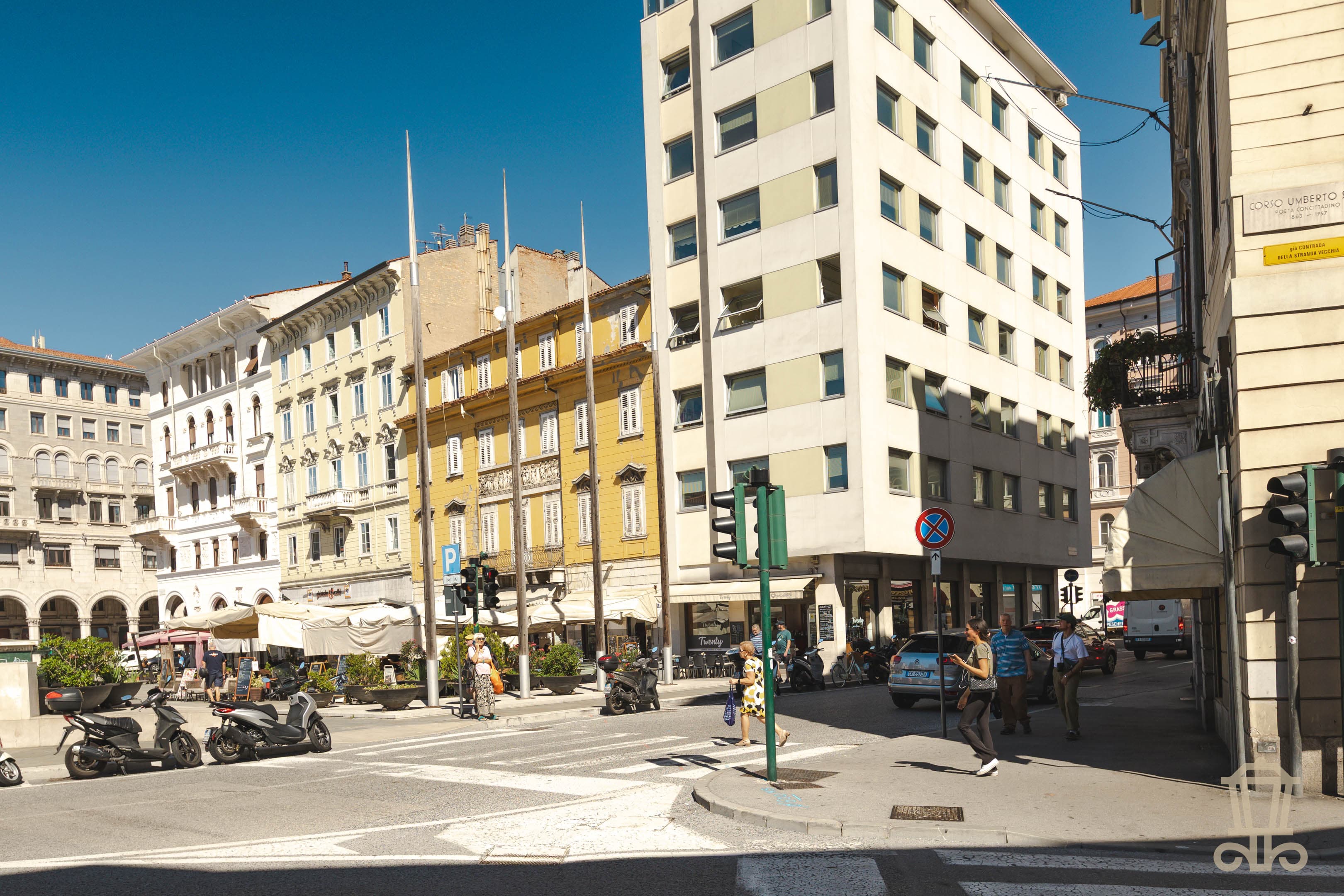 Immagine 26 | Proprietà di pregio con 4 monolocali ristrutturati nel cuore di Trieste - La Rue Immobiliare