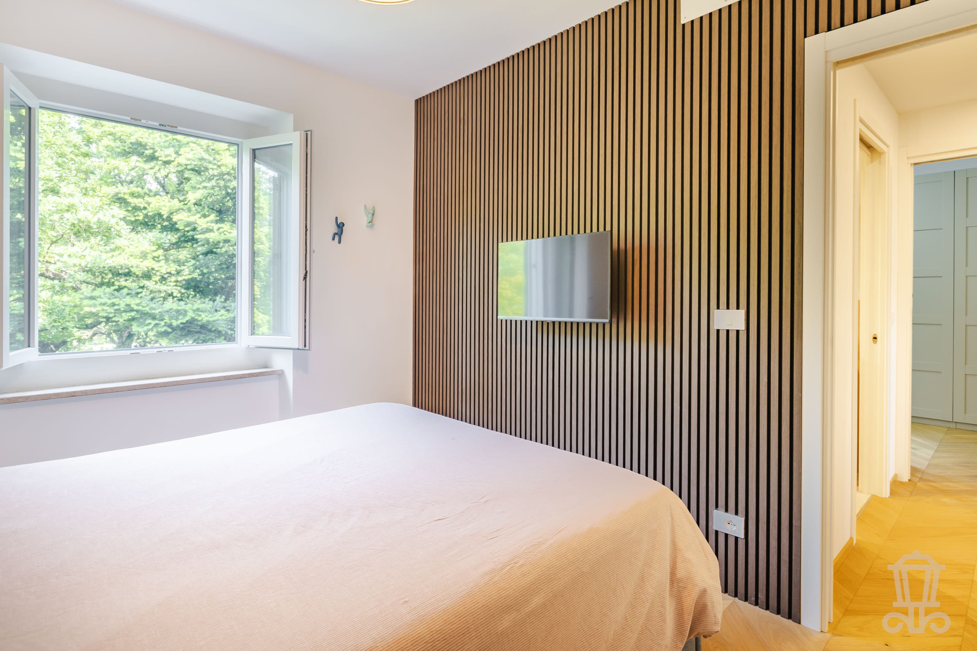 Immagine 13 | Elegante trilocale ristrutturato con terrazzo abitabile, cantina e soffitta - La Rue Immobiliare
