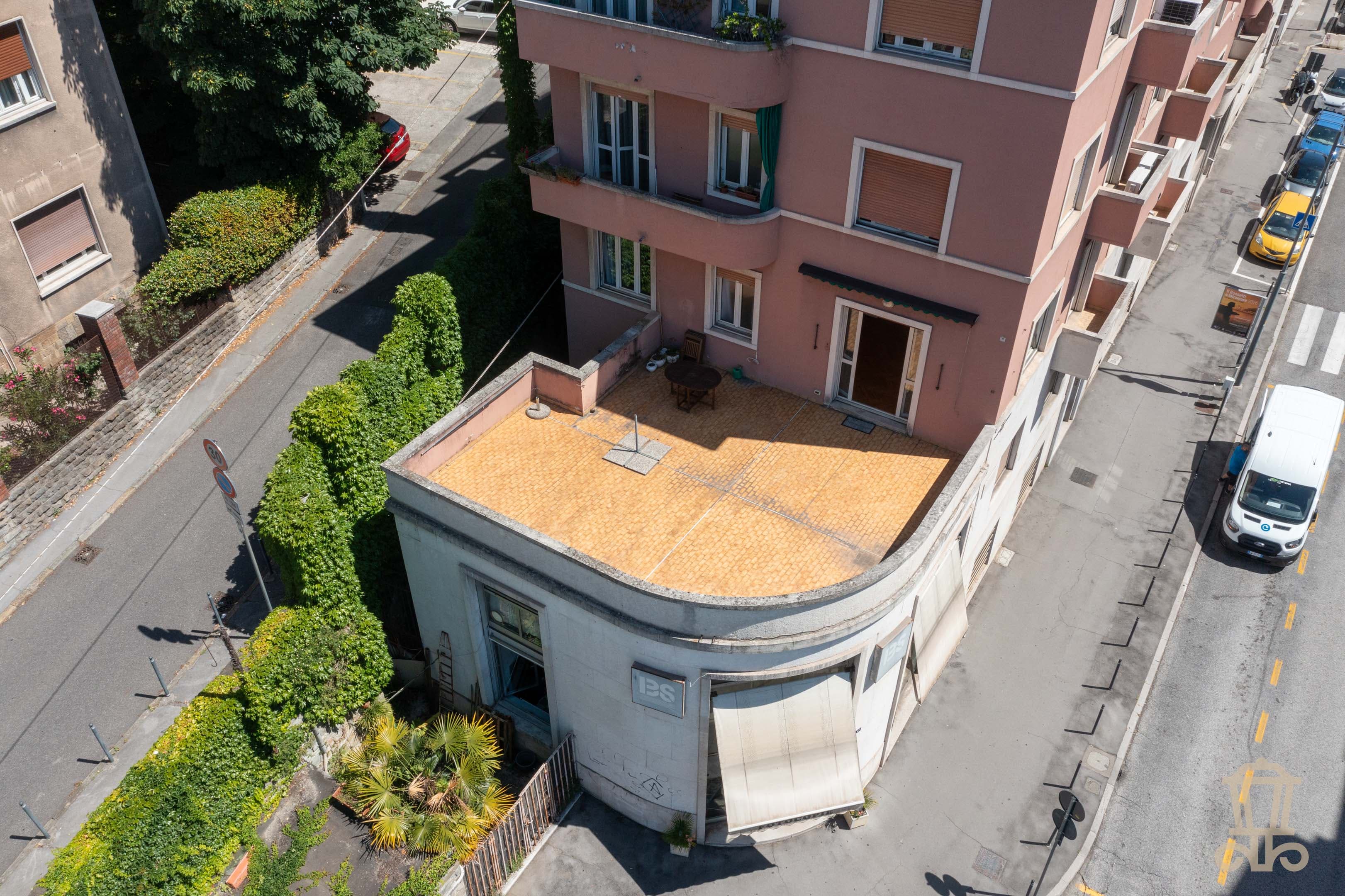 Immagine 3 | Esclusivo trilocale con terrazzo abitabile di 60 mq in zona centrale - La Rue Immobiliare