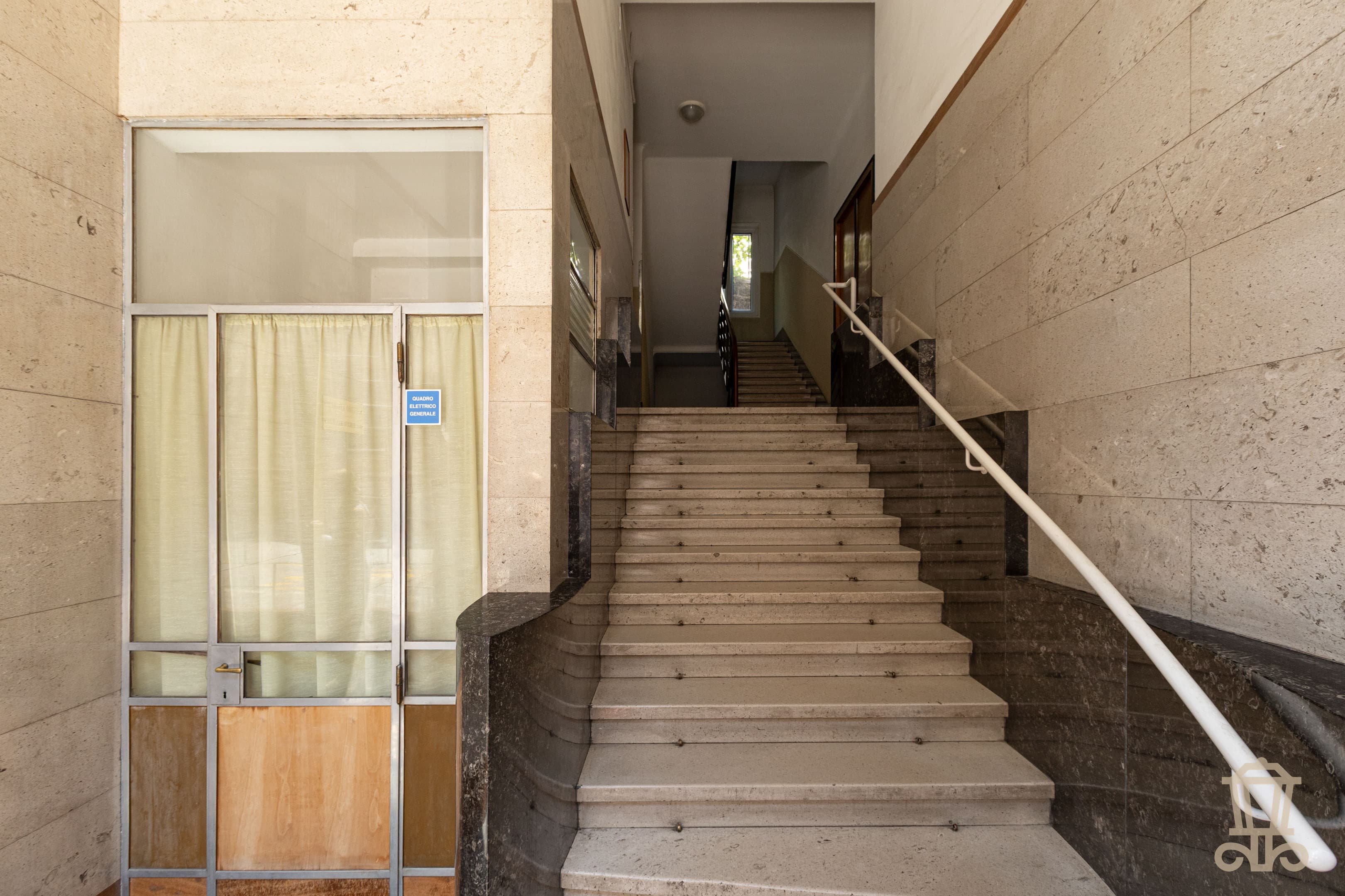 Immagine 5 | Esclusivo trilocale con terrazzo abitabile di 60 mq in zona centrale - La Rue Immobiliare