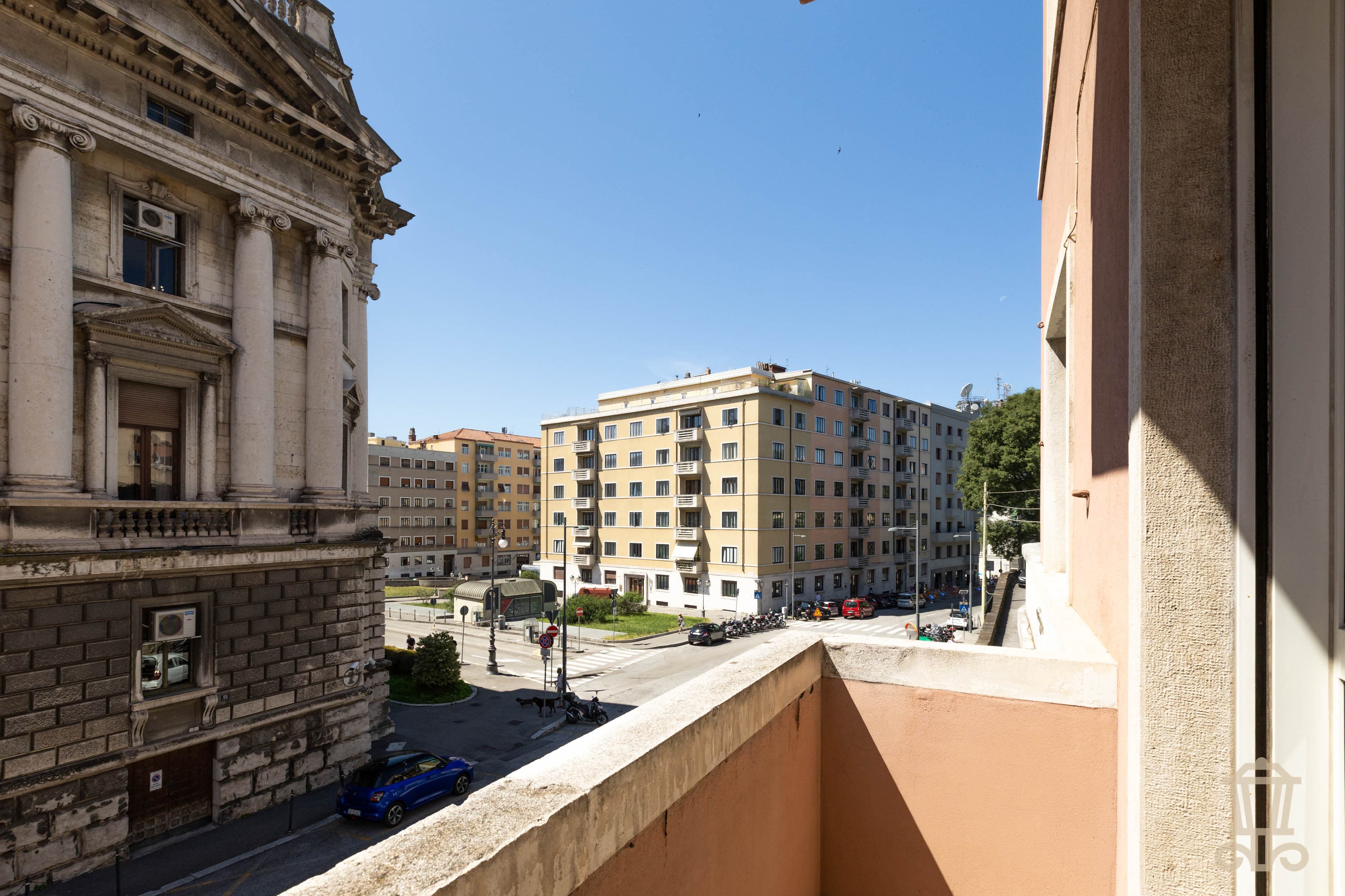 Immagine 16 | Esclusivo trilocale con terrazzo abitabile di 60 mq in zona centrale - La Rue Immobiliare