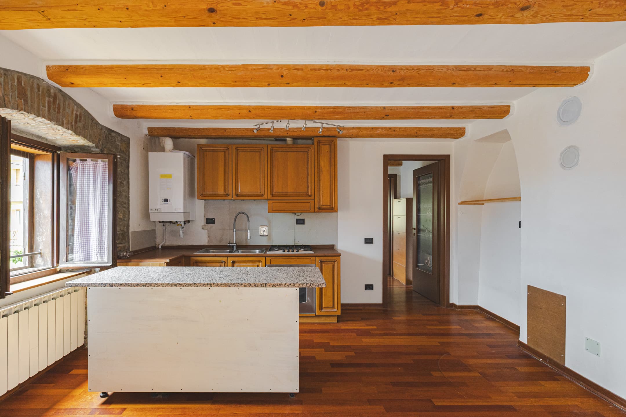 Immagine 20 | Bifamiliare con giardino, due ingressi e scorcio mare - La Rue Immobiliare
