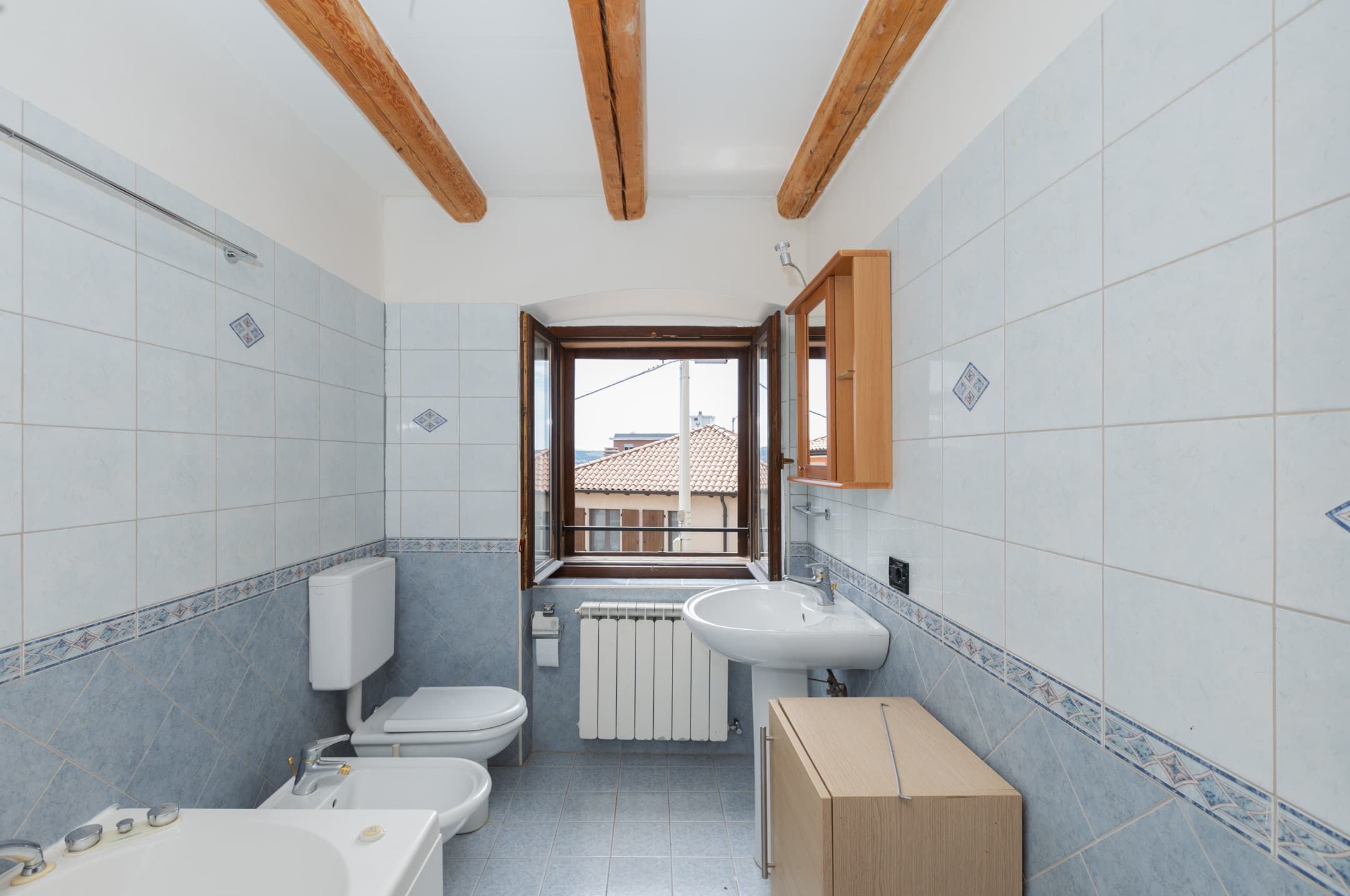 Immagine 25 | Bifamiliare con giardino, due ingressi e scorcio mare - La Rue Immobiliare