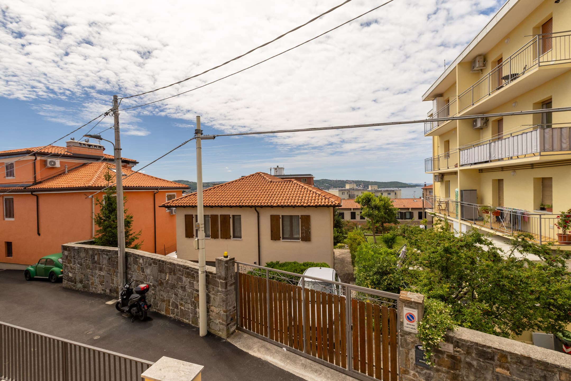 Immagine 29 | Bifamiliare con giardino, due ingressi e scorcio mare - La Rue Immobiliare