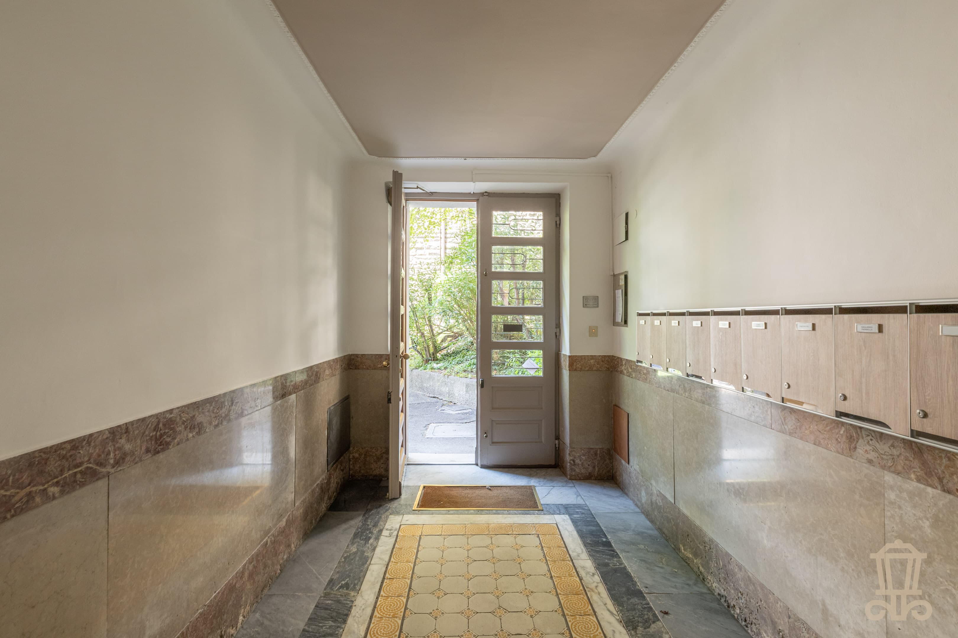 Immagine 2 | Suggestivo monolocale a due passi dall'Università di Trieste - La Rue Immobiliare