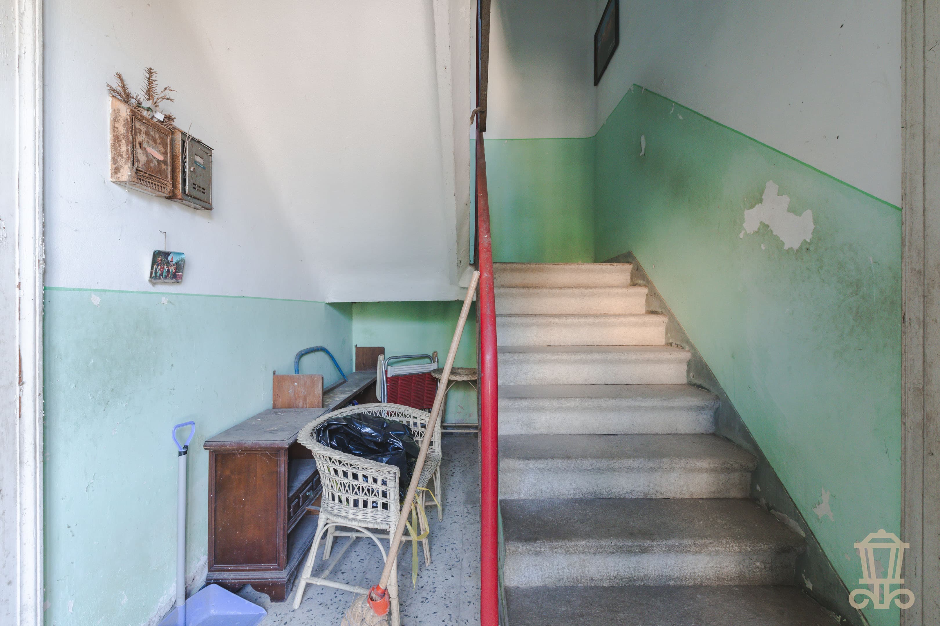 Immagine 6 | San Giovanni: da ristruttuare completamente con giardino privato - La Rue Immobiliare