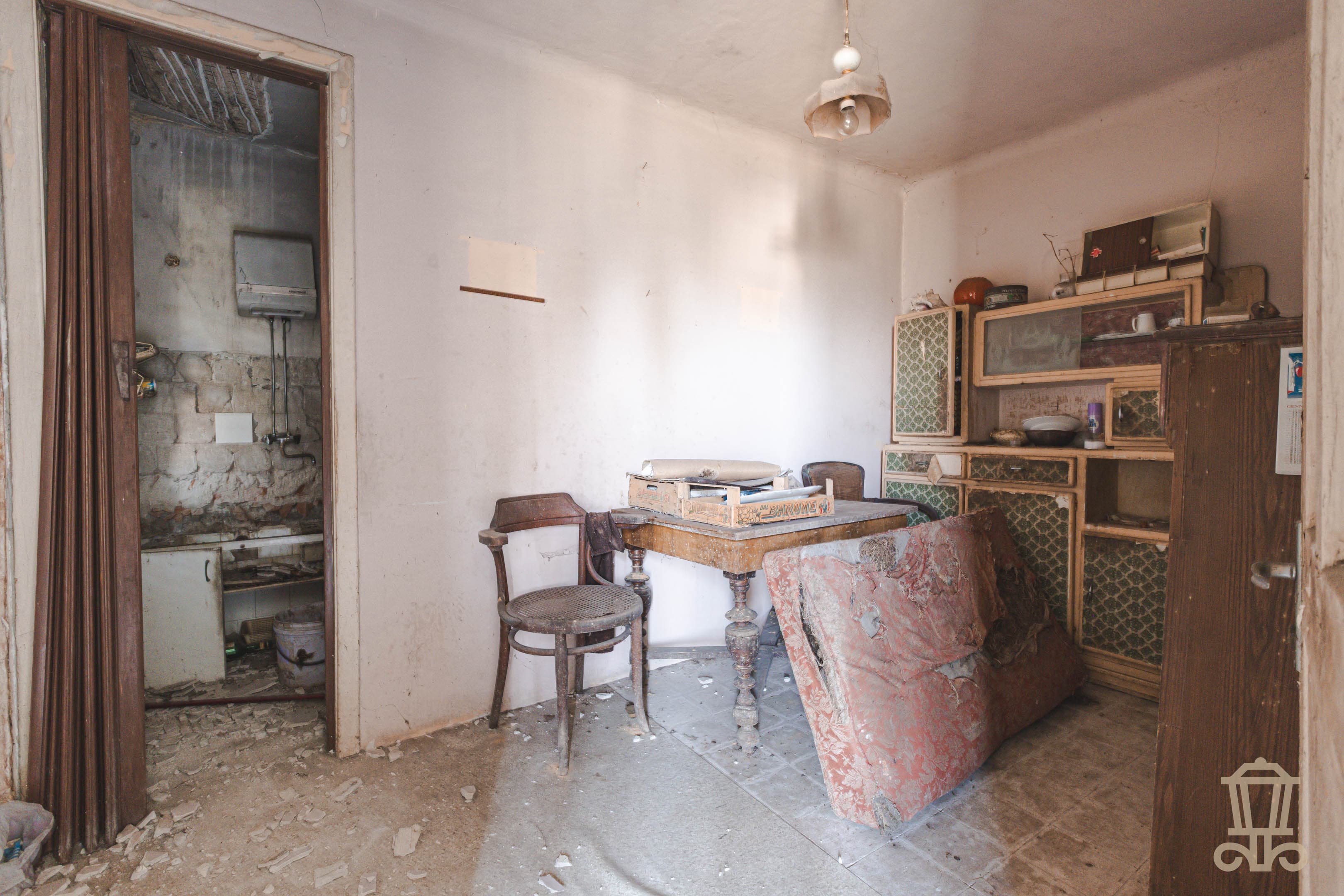 Immagine 9 | San Giovanni: da ristruttuare completamente con giardino privato - La Rue Immobiliare