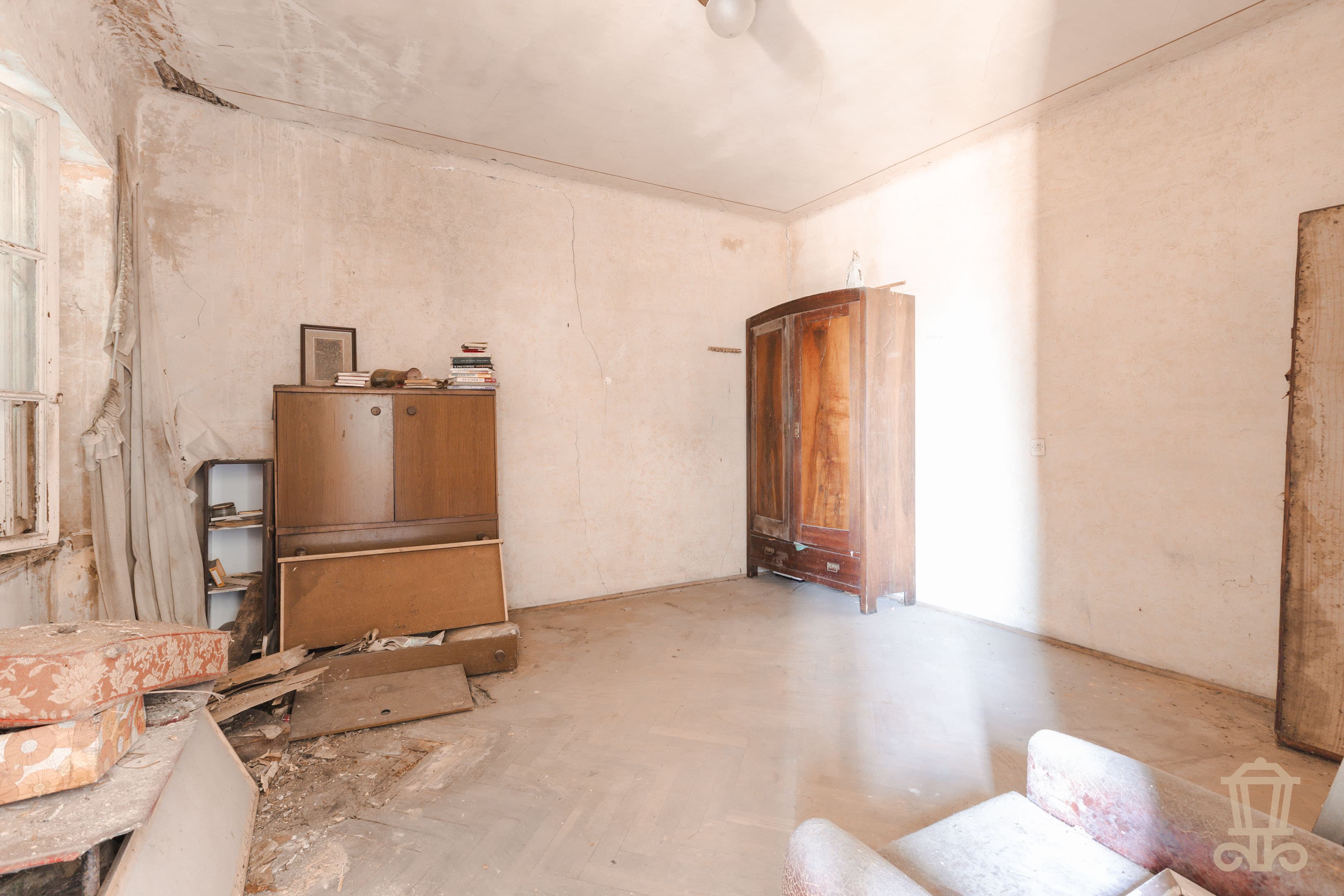 Immagine 10 | San Giovanni: da ristruttuare completamente con giardino privato - La Rue Immobiliare
