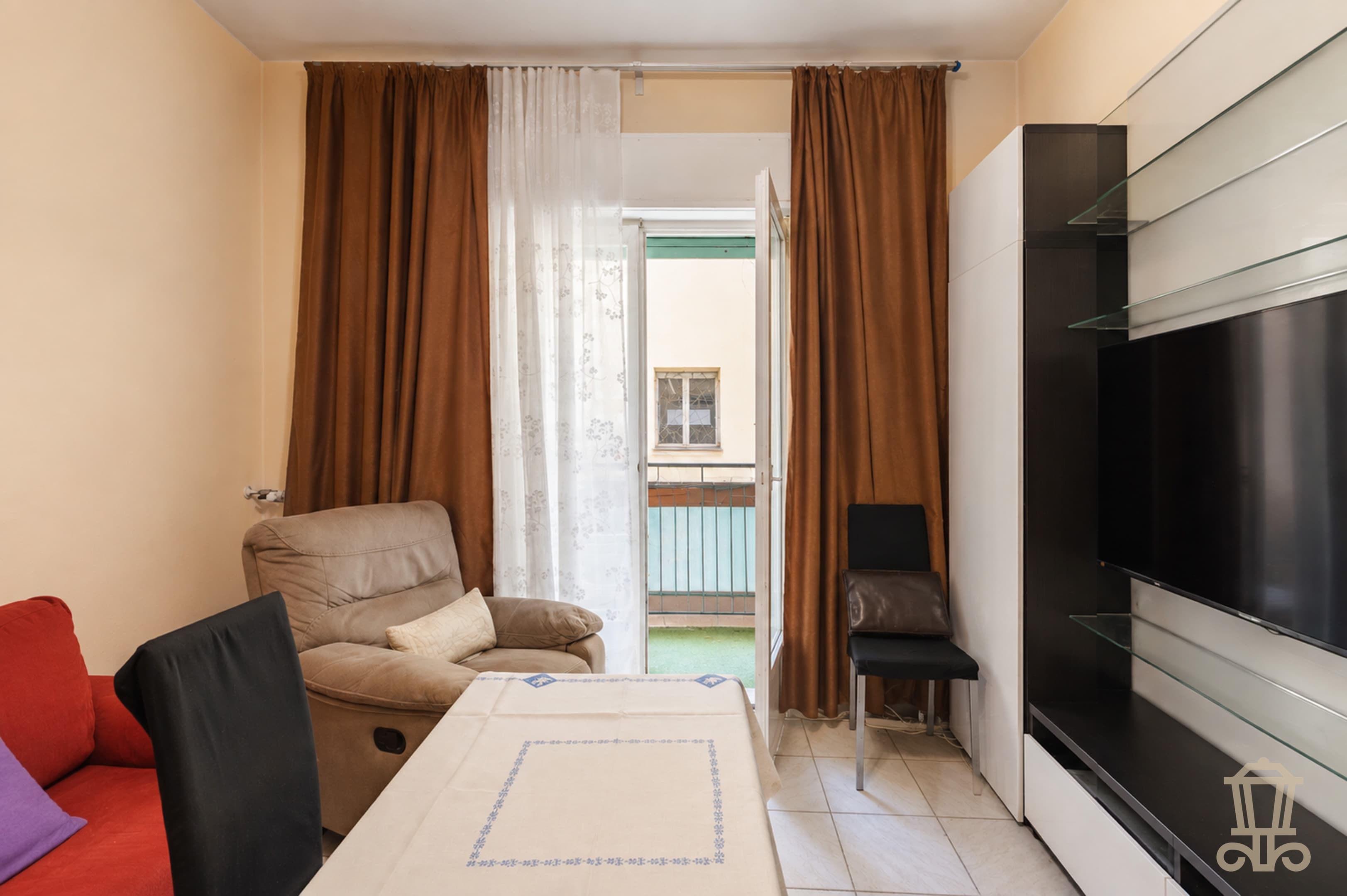 Immagine 6 | Spazioso trilocale con due poggioli - La Rue Immobiliare