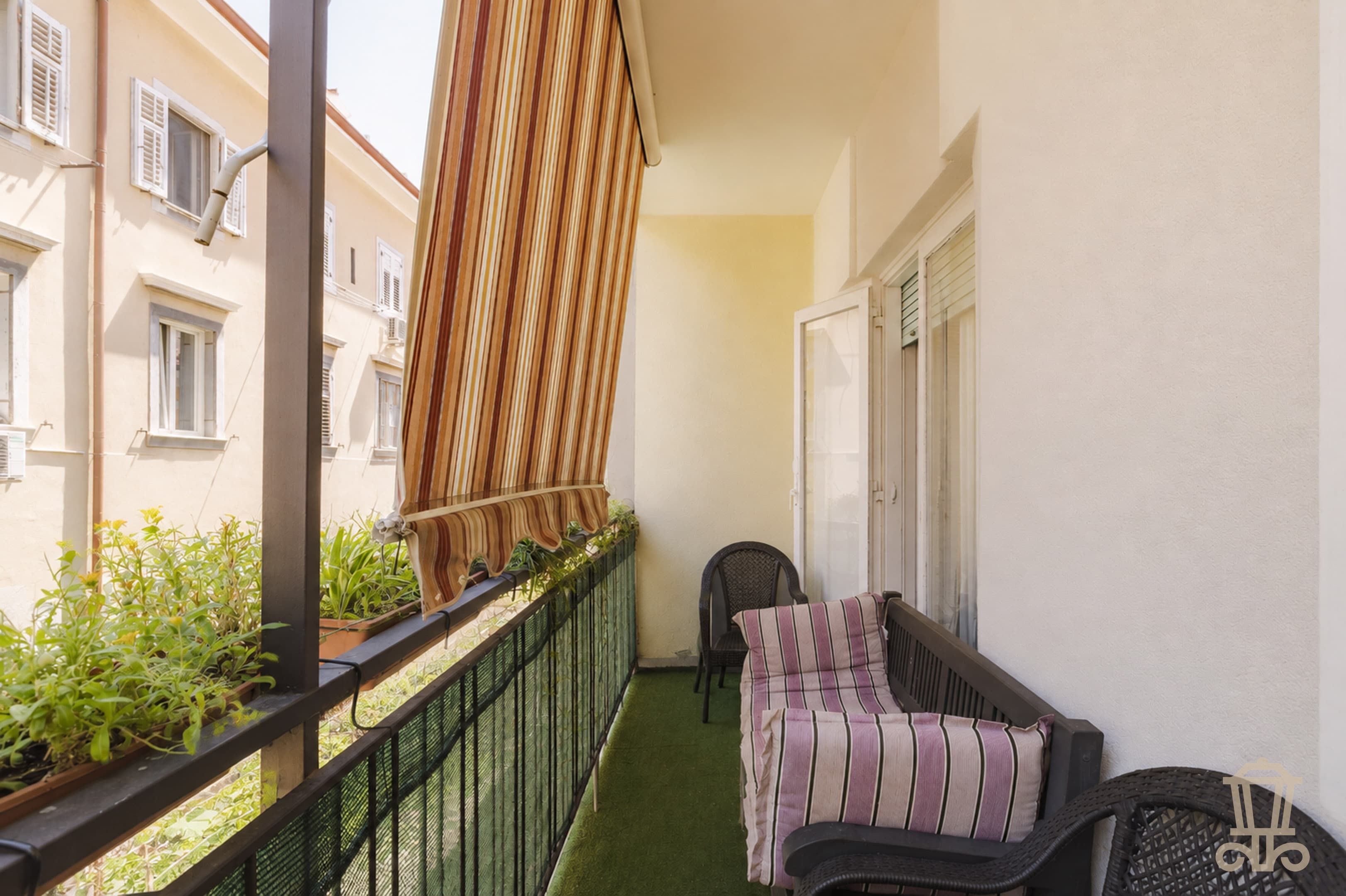 Immagine 9 | Spazioso trilocale con due poggioli - La Rue Immobiliare