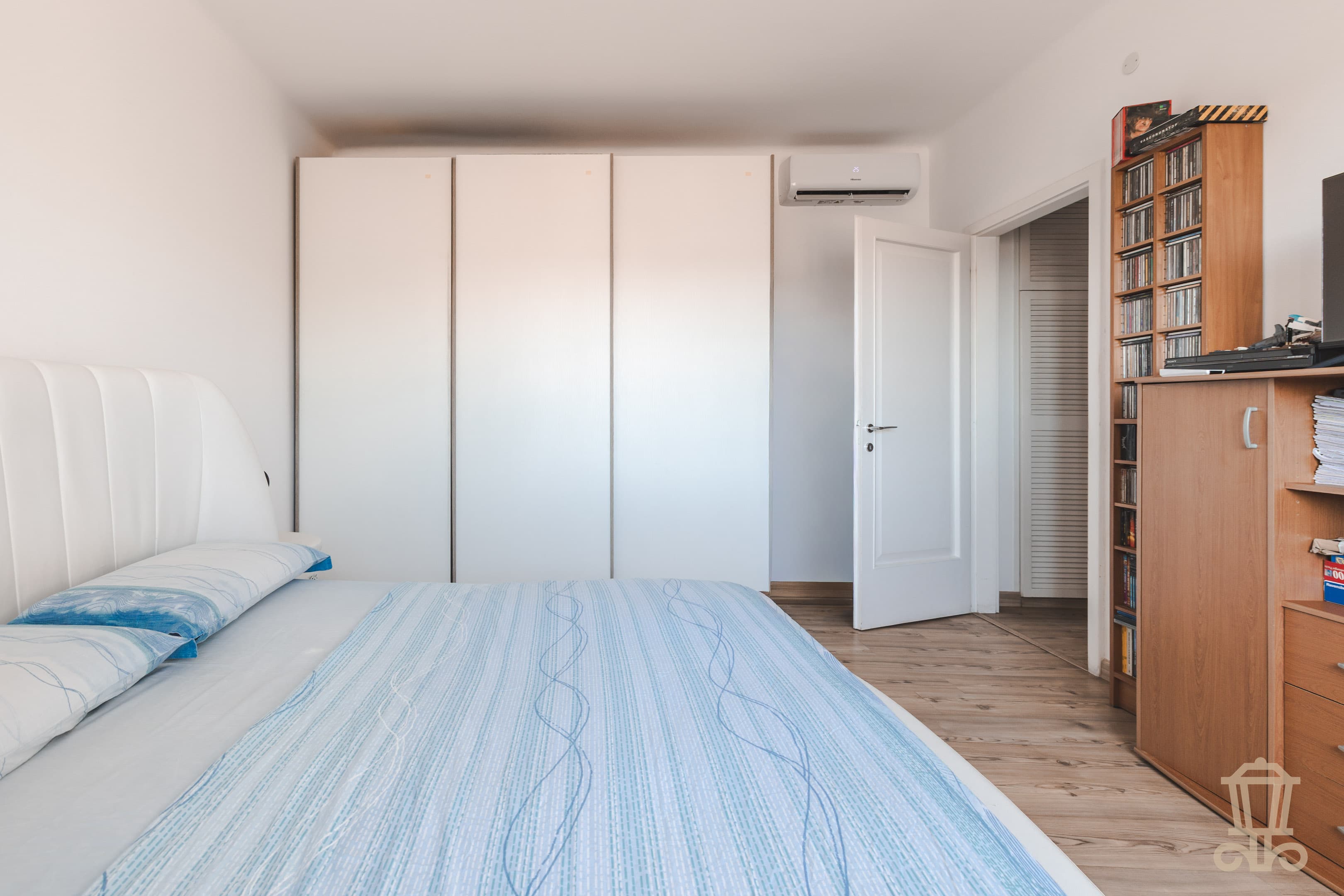 Immagine 13 | Luminoso trilocale con terrazzo e posto auto - La Rue Immobiliare