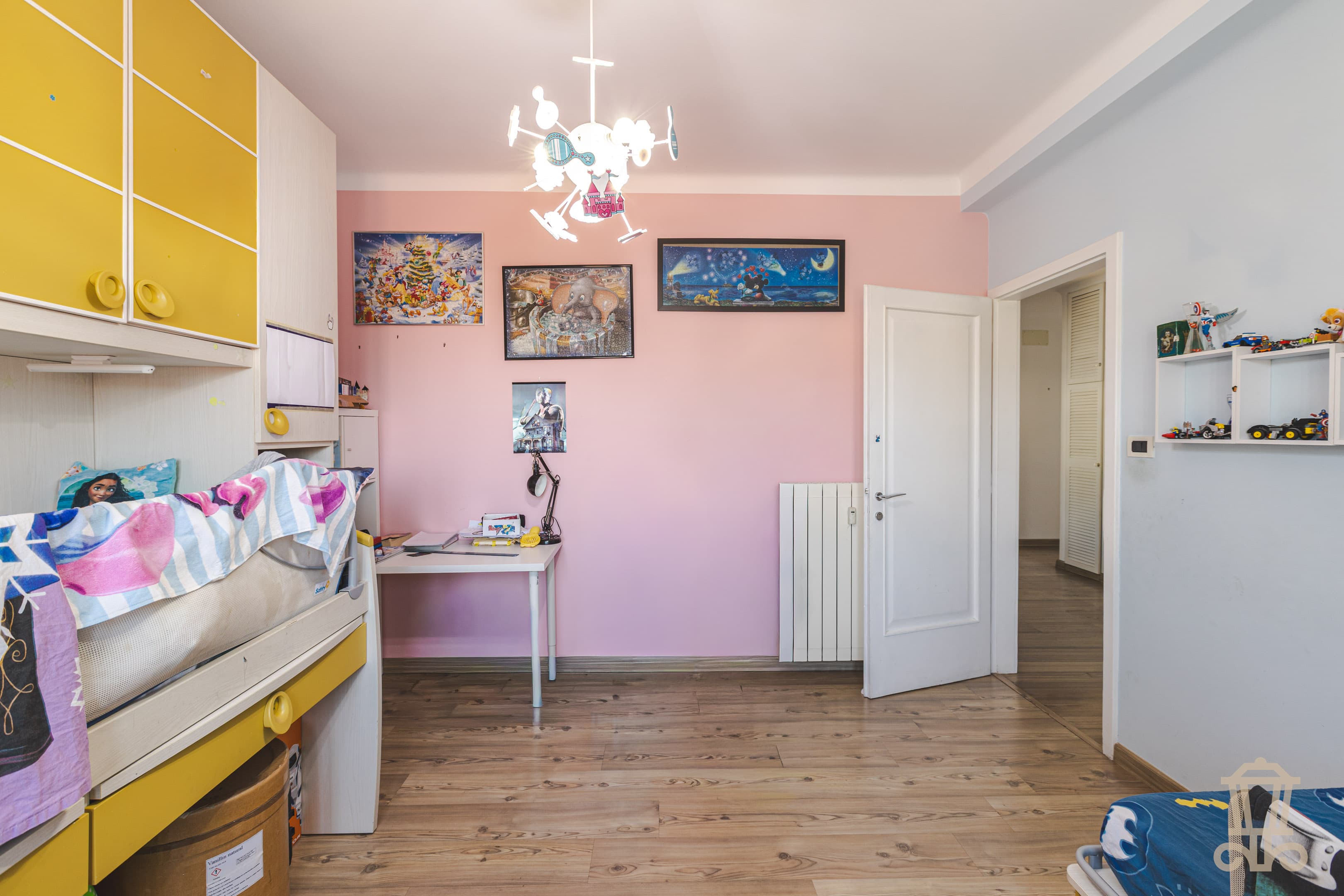 Immagine 16 | Luminoso trilocale con terrazzo e posto auto - La Rue Immobiliare