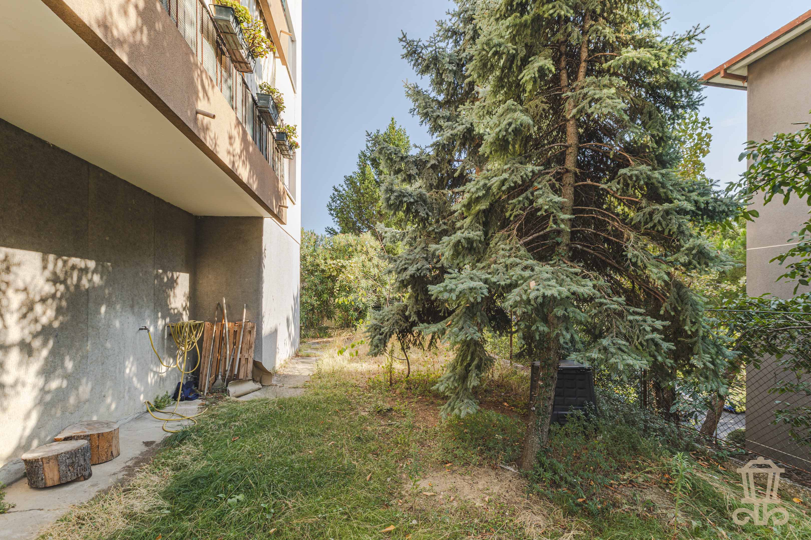 Immagine 22 | Luminoso trilocale con terrazzo e posto auto - La Rue Immobiliare
