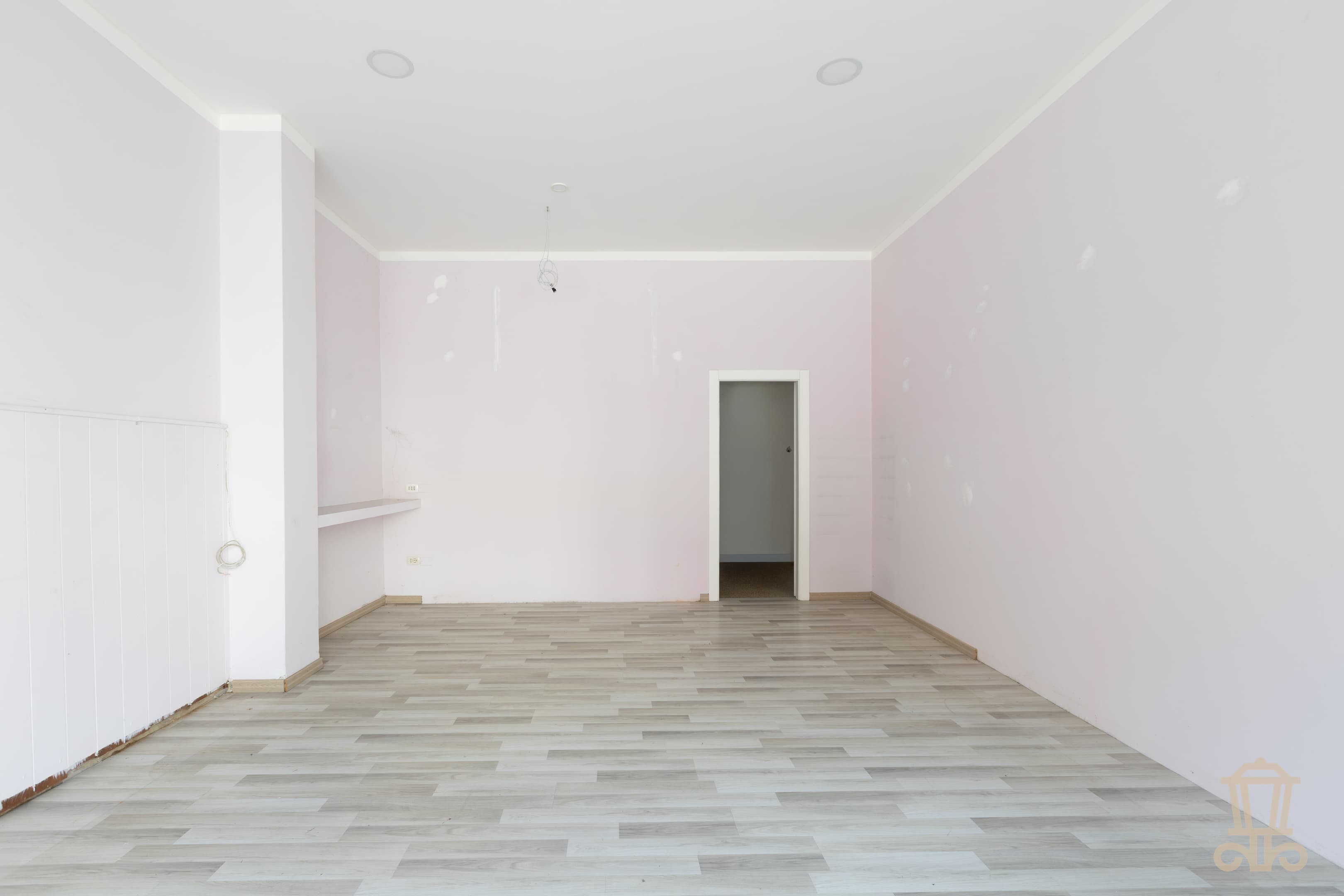 Immagine 3 | Locale commerciale in zona di forte passaggio - La Rue Immobiliare