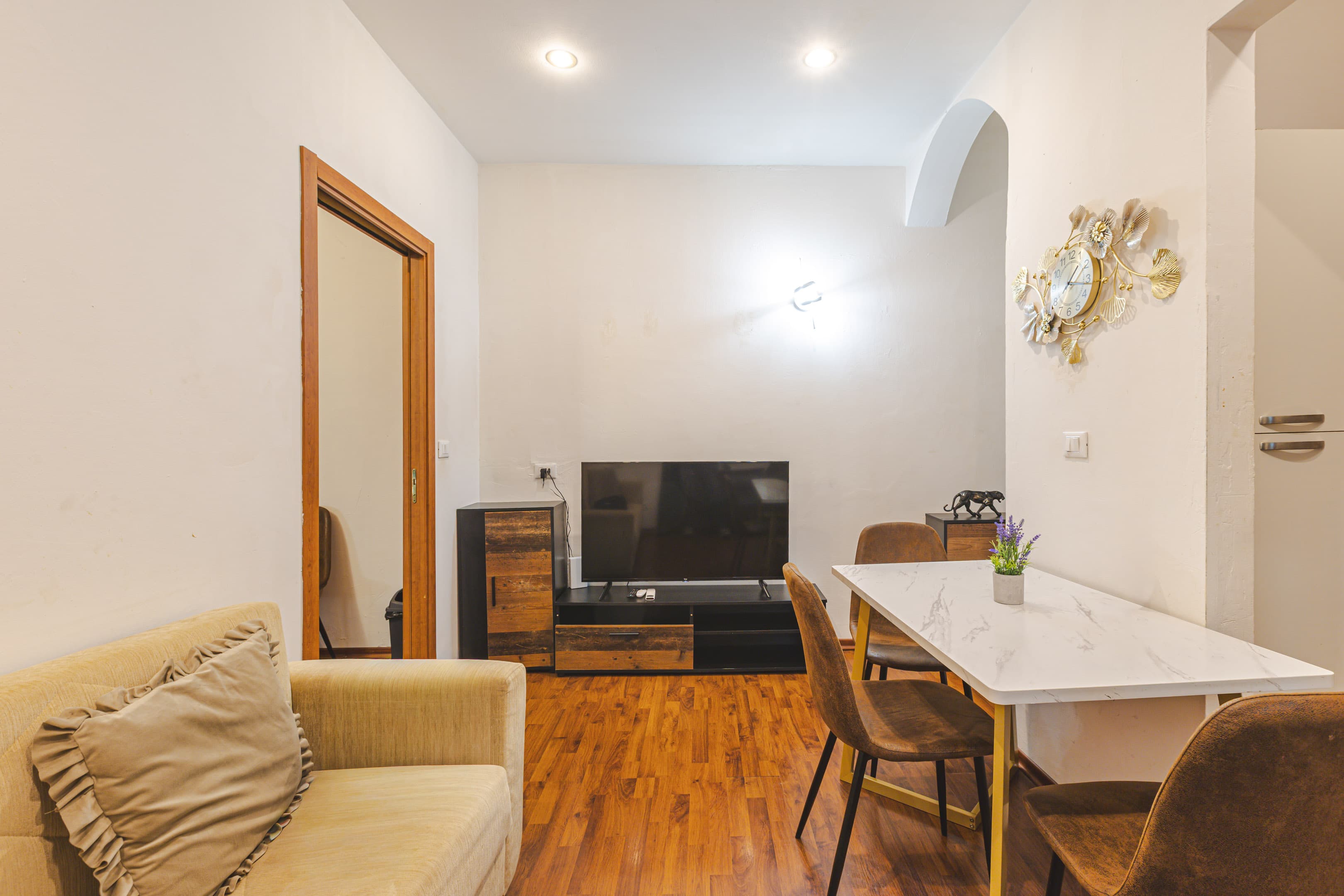 Immagine 8 | Bilocale con cantina a 10 minuti da Piazza Unità - La Rue Immobiliare